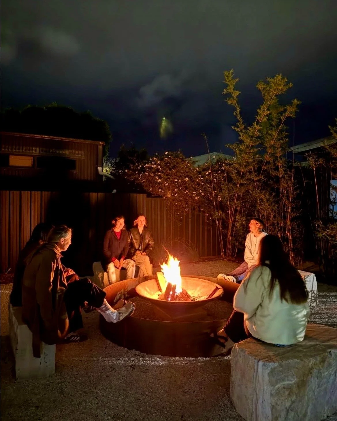 How you&rsquo;ve enjoyed our Bliss Stays recently 🥰🍂 Our guests have been warming up with fire pits, enjoying sunny bike rides &amp; dressing their fur babies in cosy, locally made jackets 😍 The only way to stay in the Mudgee region&hellip;
 
🏡 G