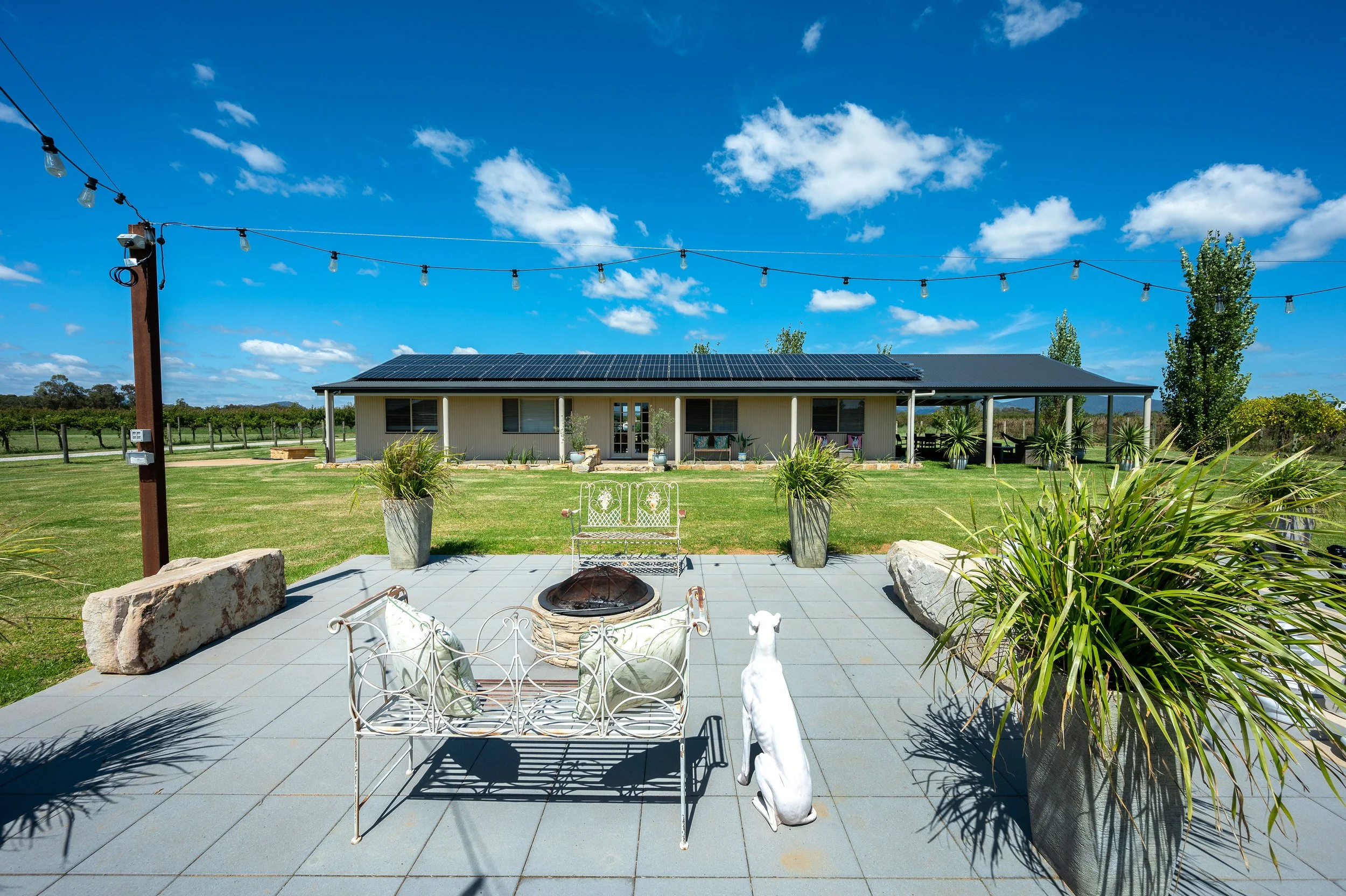 Vineyard Cottage Serviced Furnished Mudgee Accommodation