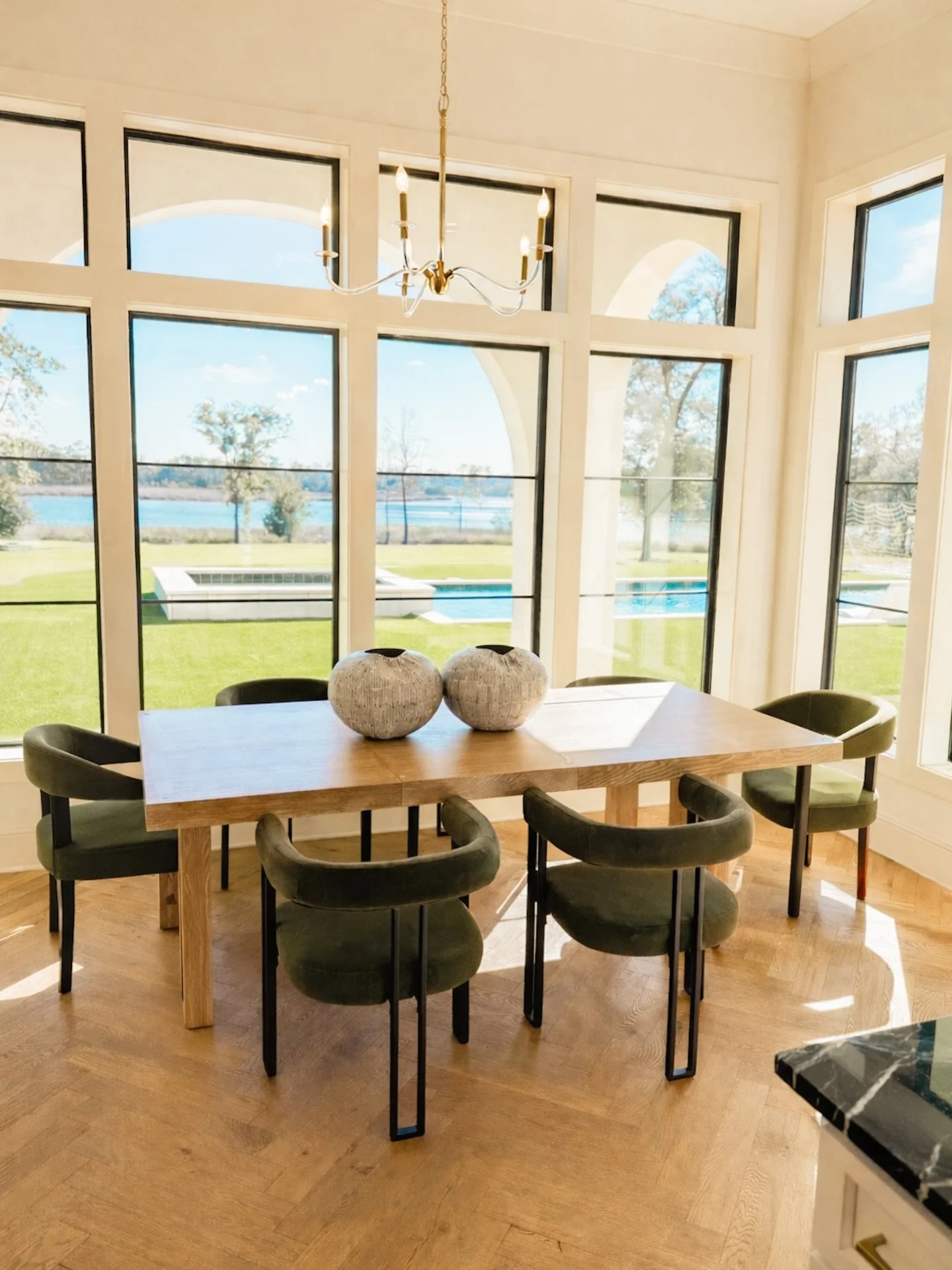 A home should feel as good as it looks.

At Beacon Homes, that means clean air, controlled humidity, and consistent comfort
built behind the walls, not added later.

So you get the view and the way your home feels every day.

Remember, building right