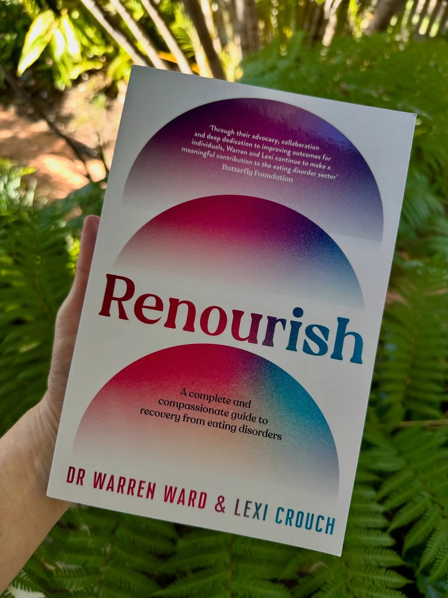 This book is going to change lives. RENOURISH by amazing friend &amp; psychiatrist @warrenkward and nutritionist &amp; coach Lexi Crouch is a guide to recovery from eating disorders that is both comprehensive and deeply compassionate. It&rsquo;s also