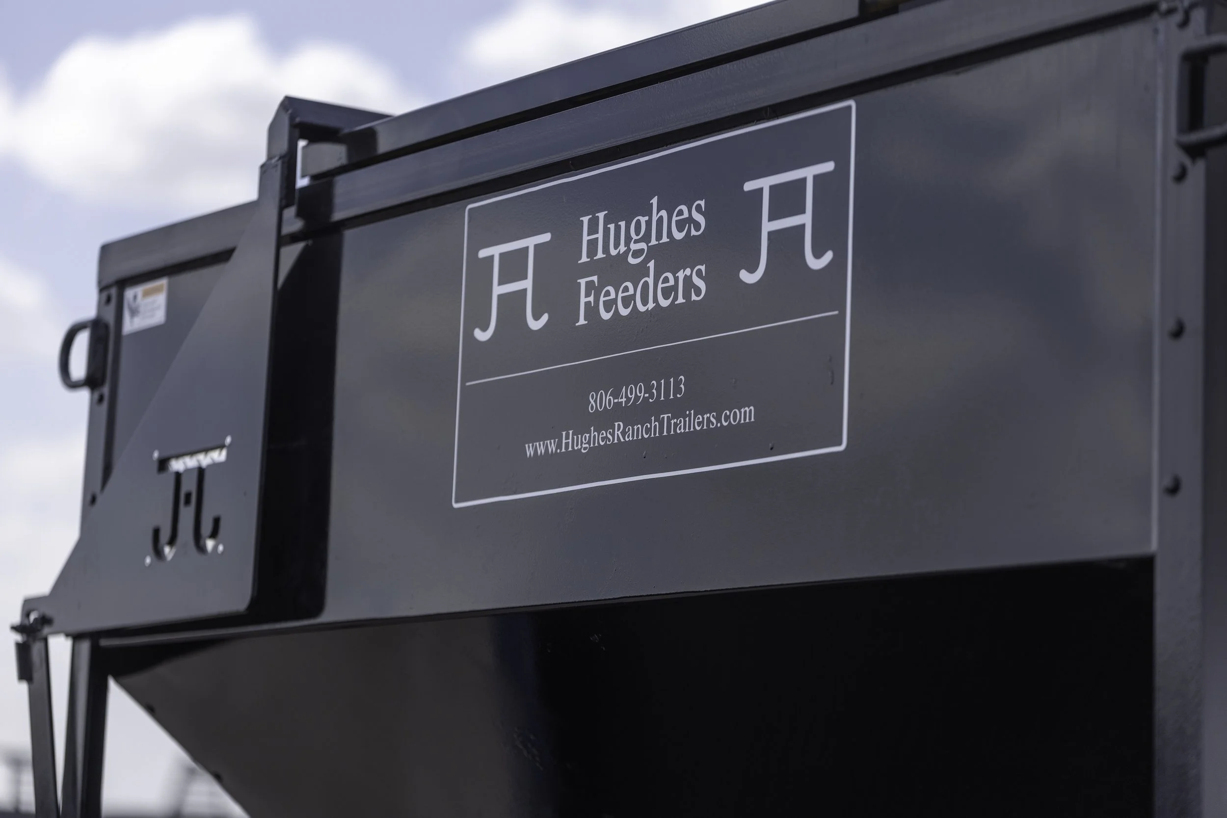 2026_09_01_HughesFeeders_Gillit-35.jpg