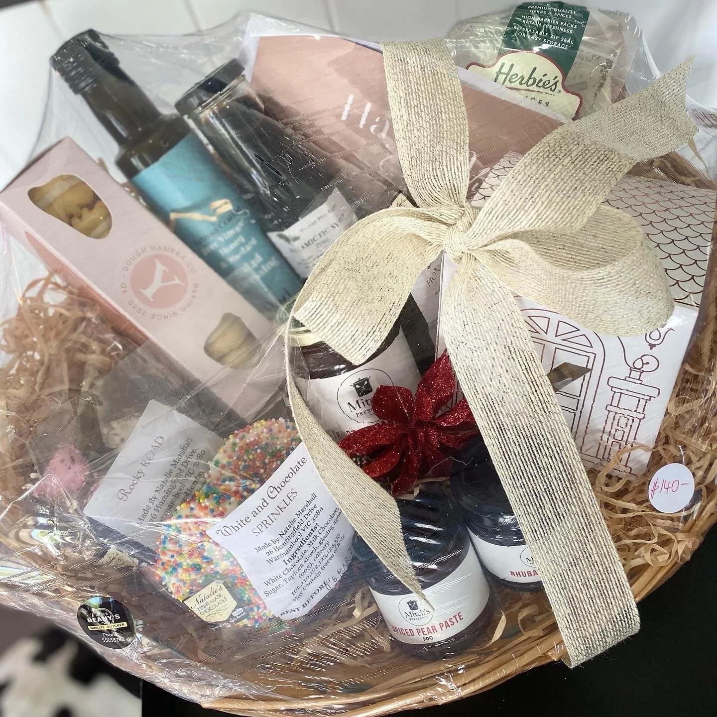 Hamper 1 .jpg