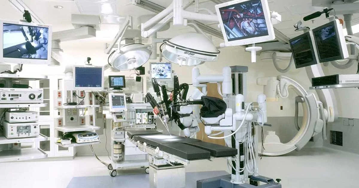 Clasificacion-y-funcion-de-equipos-medicos-para-hospitales.jpg