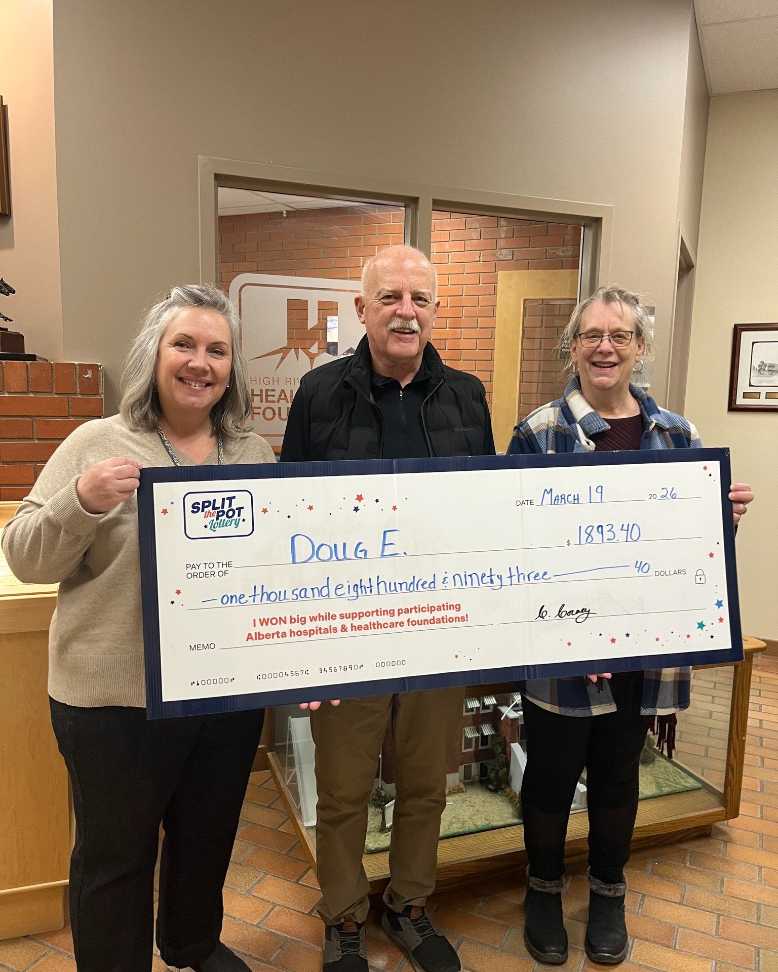 Big congratulations to Doug E., our Split the Pot winner who took home $1,893.40! 🎉

By choosing to support the Foundation, Doug not only won, but he also helped make a meaningful impact on local healthcare.

Want a chance to win while giving back? 