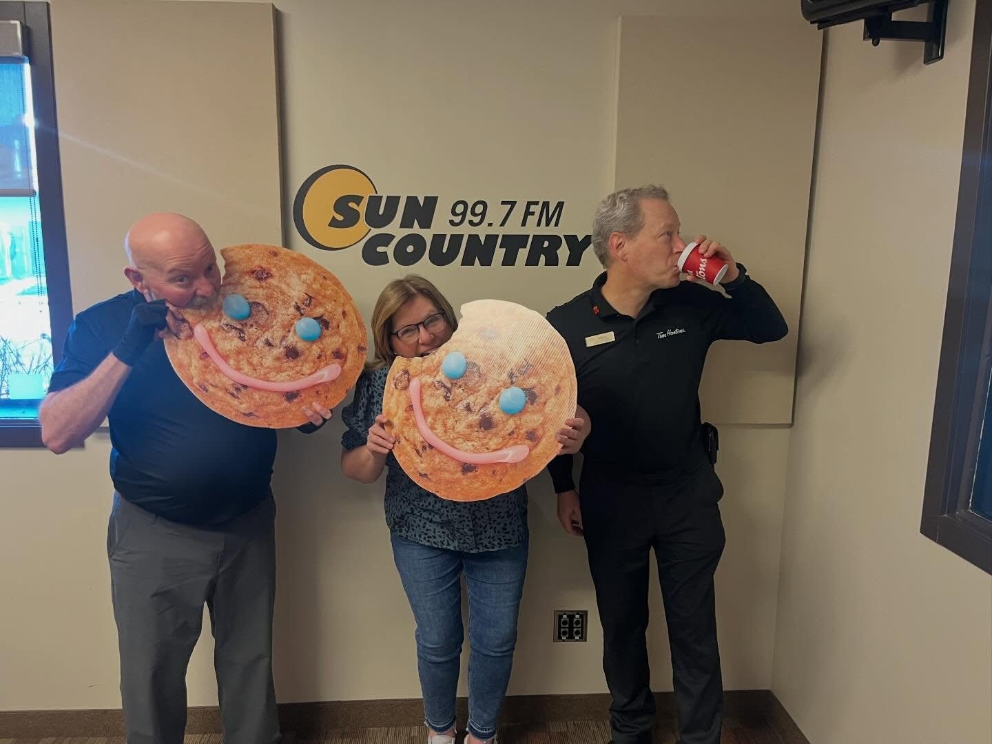 Our community has lost one of the truly good ones. Charlie (Howard) Brown was a champion of all things High River and area, a tireless cheerleader and advocate for local charities and social organizations, an incredible community builder, a familiar 