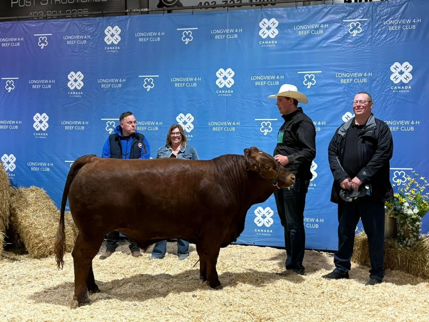 We want to send a huge THANK YOU to Transcend LLP and Foothills Custom Meat Processors for purchasing the Longview 4H donation steer on Monday!! They have helped make a significant impact on local health care.

Transcend LLP has purchased the donatio