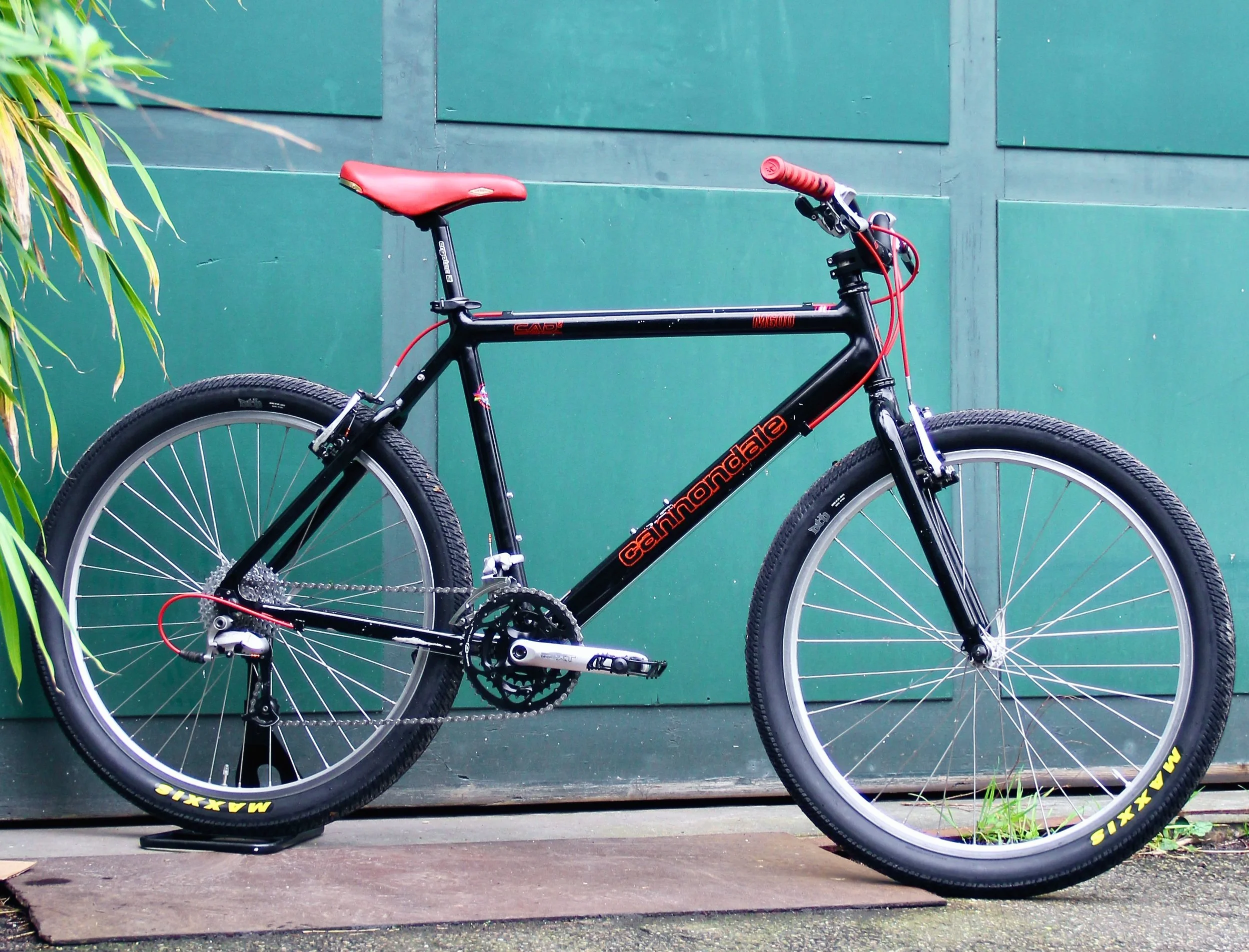 Classic Cannondale Mountain Bike Vintage Cannondale 26 Mountain Bike