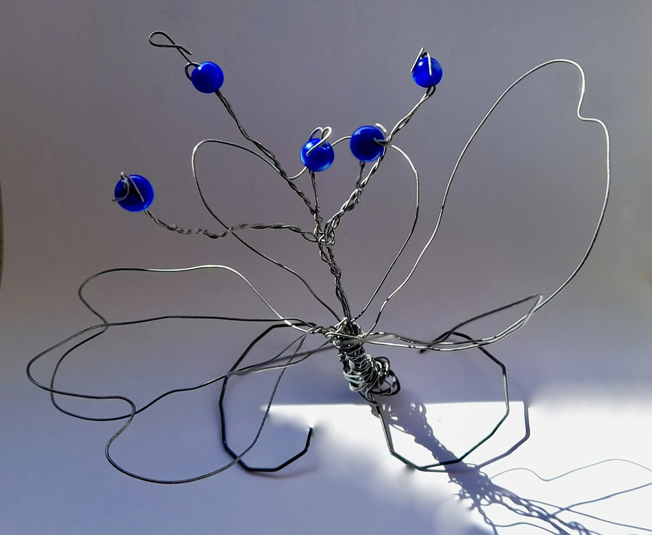 Bluebeads, Bro Morgannwg, Cymru