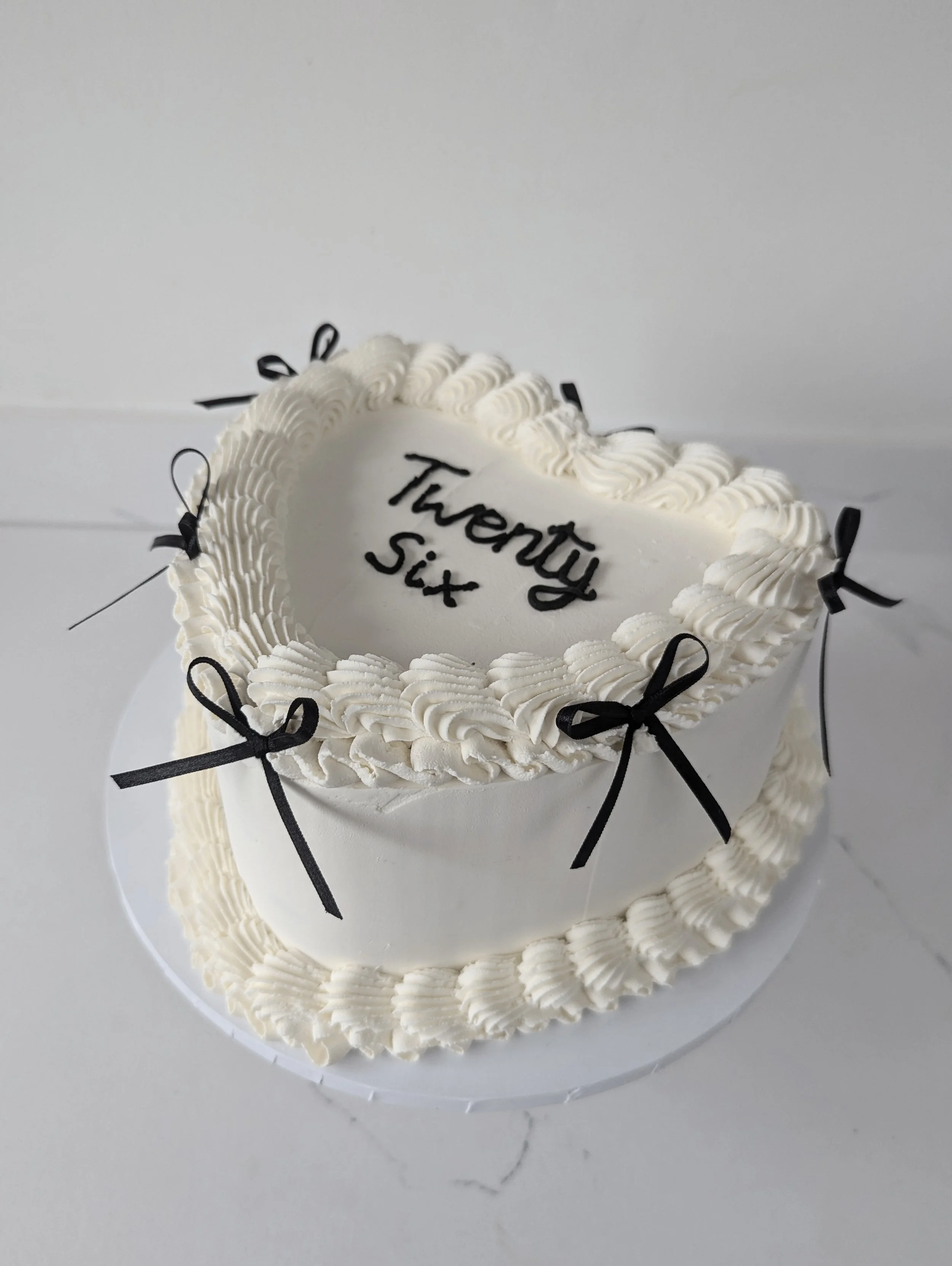 Vintage lambeth heart cake Wiltshire