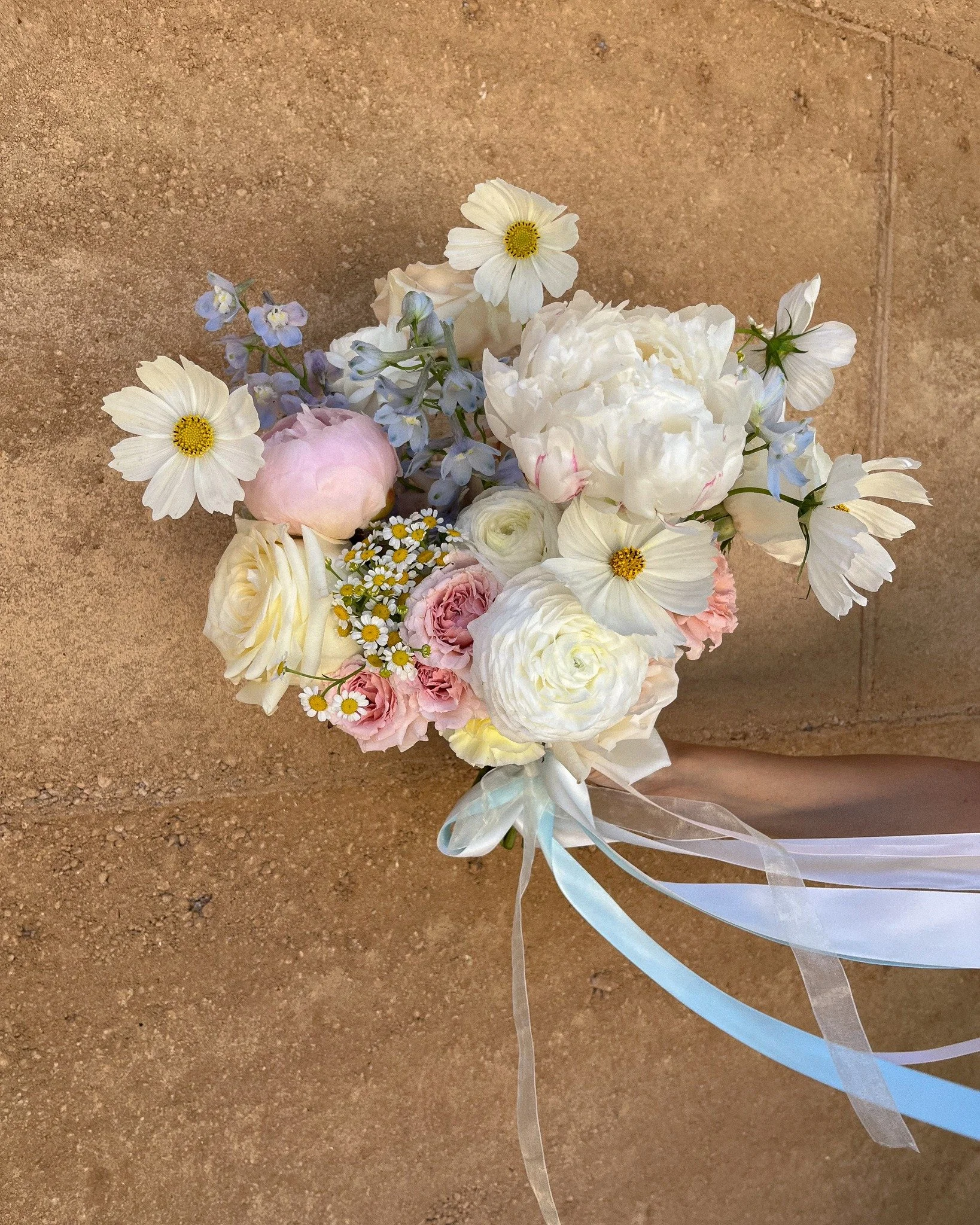 Bouncy, frilly, whimsical - all the pastels &amp; textures for G... and yes, we are already dreaming about peony &amp; cosmo season (always).

Swipe for our first set up at @lily_farm_house 

Signage &amp; florals by us.

#perth #perthwedding #perthl