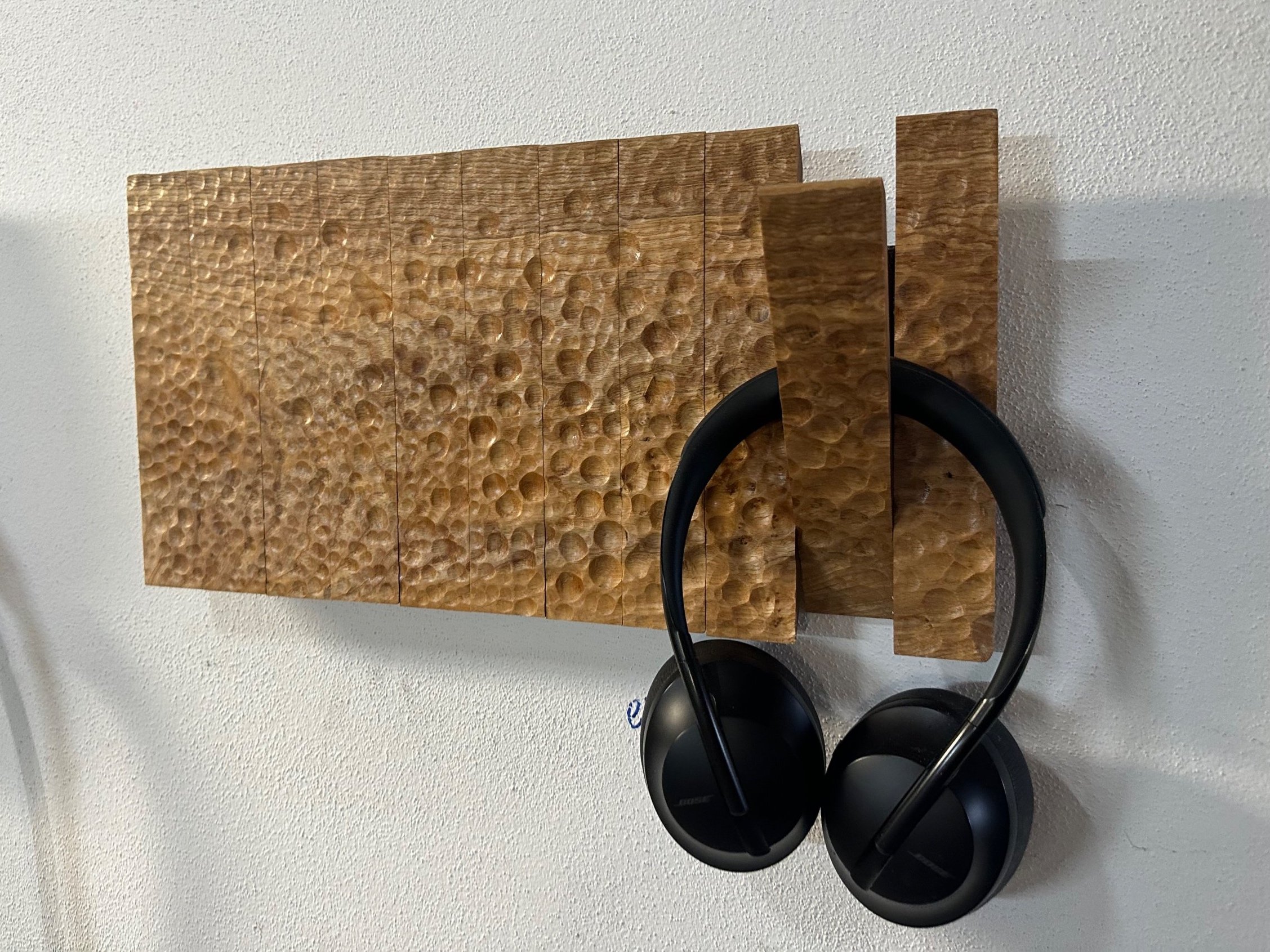 Wall coat rack