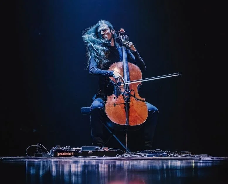 Raphael Weinroth-Browne - A Superb Performance