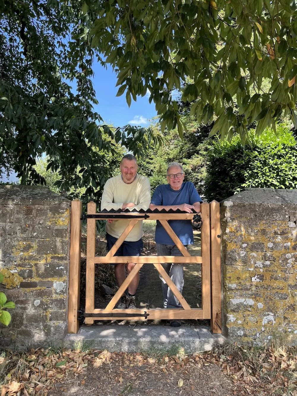 The New Gate (and Bench) are in!