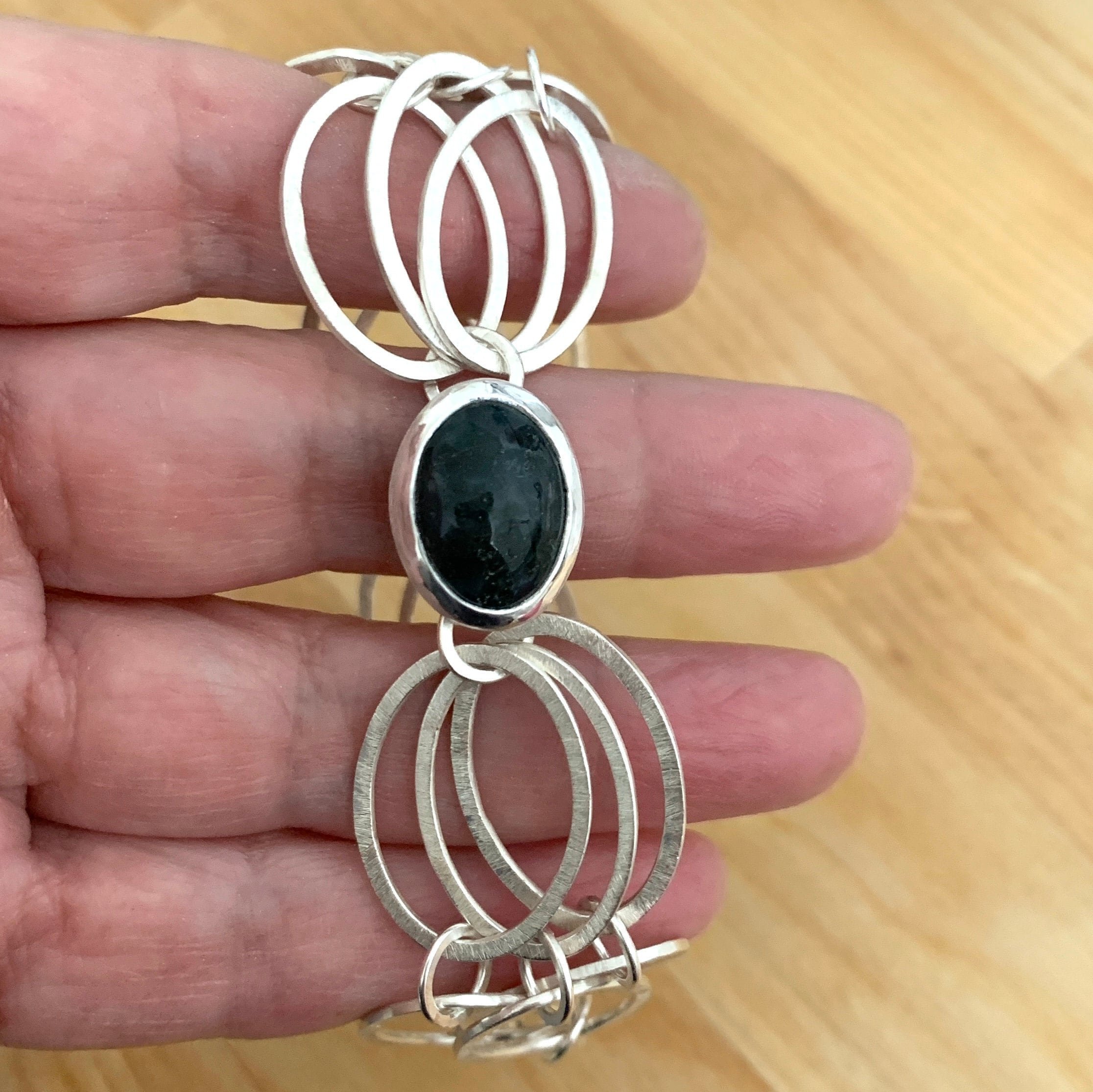 https://i.etsystatic.com/16045086/r/il/af43e4/2281171034/il_fullxfull.2281171034_krnx.jpg