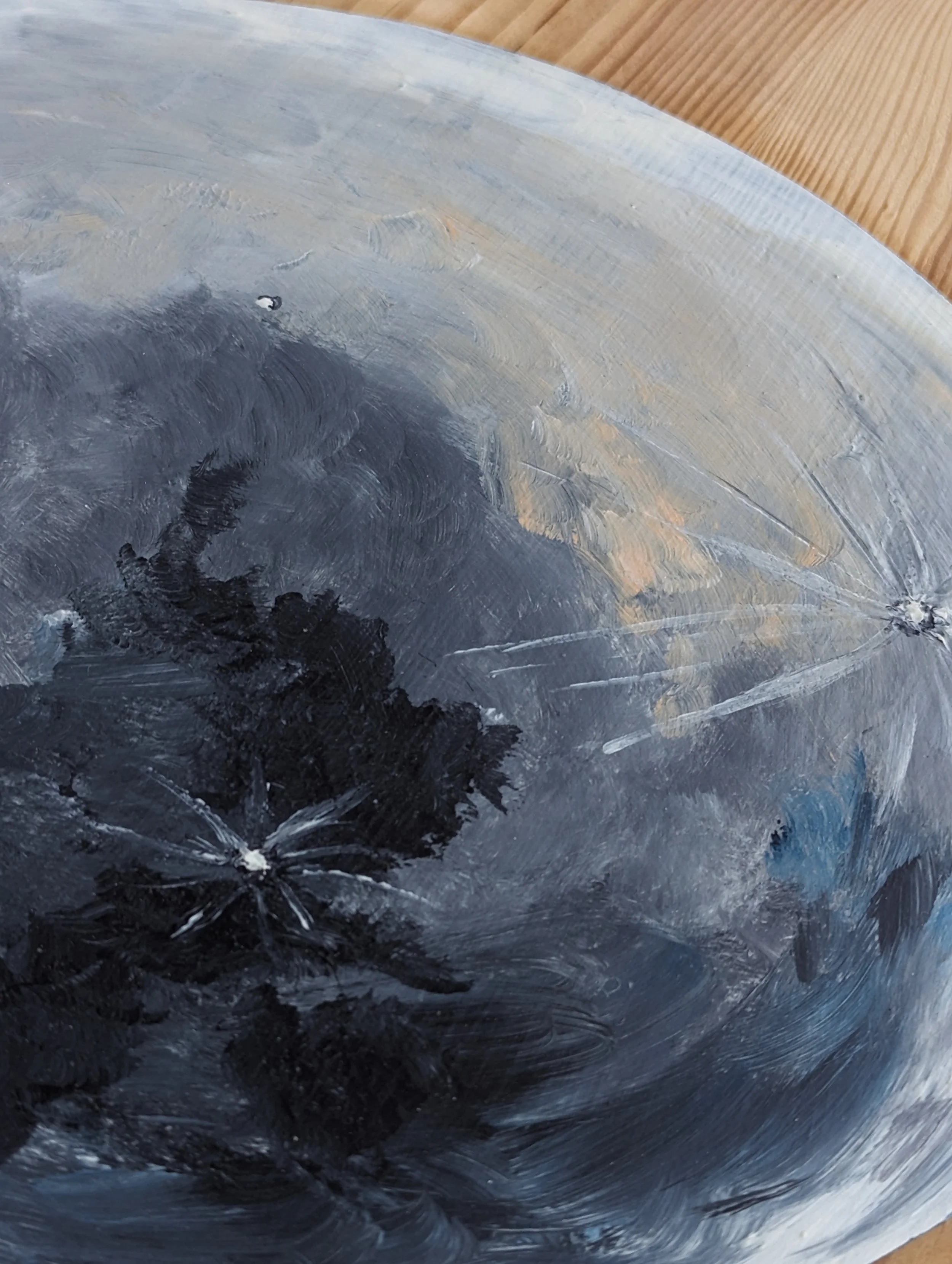 mooncloseup.jpg