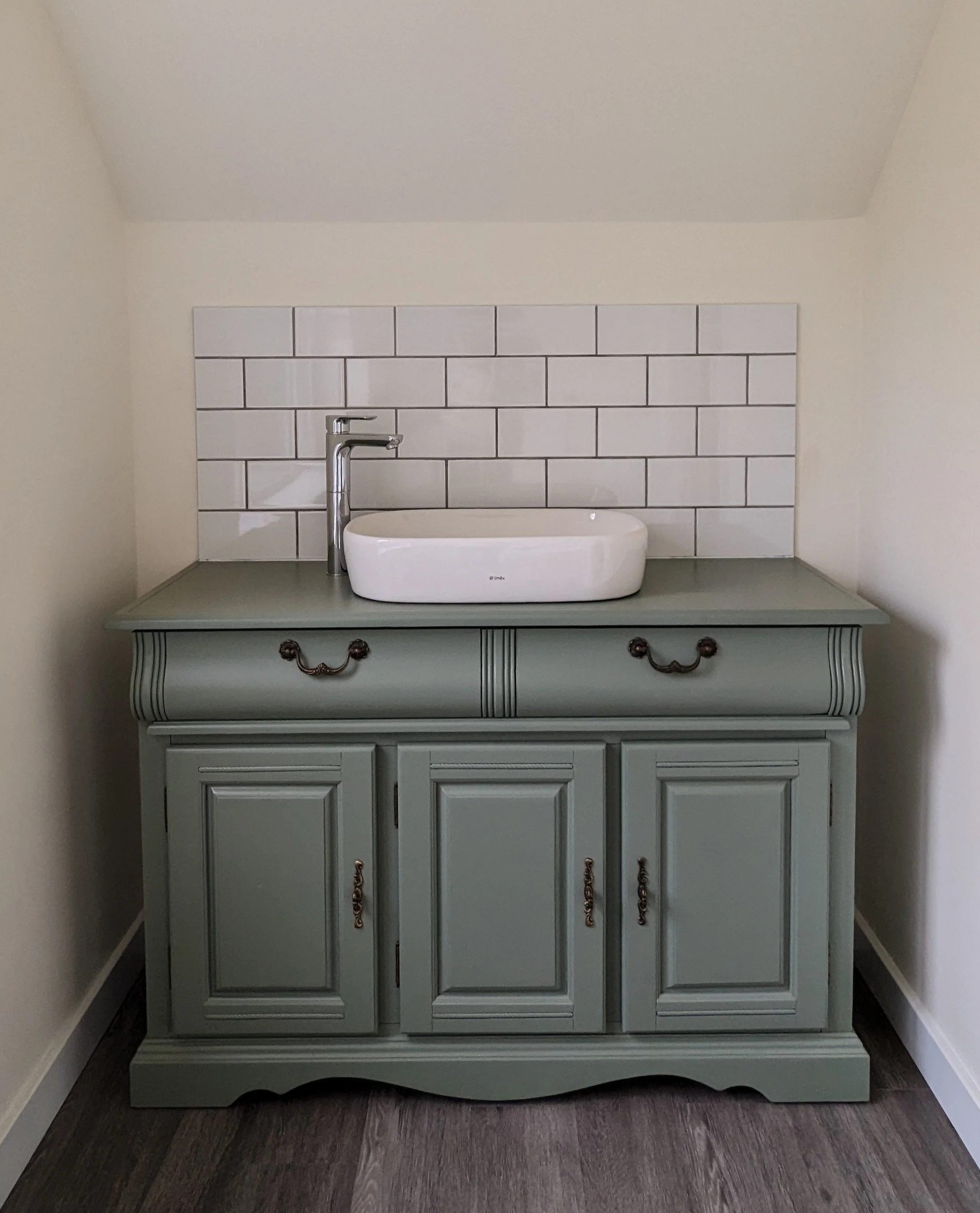 sinkhereford.jpg