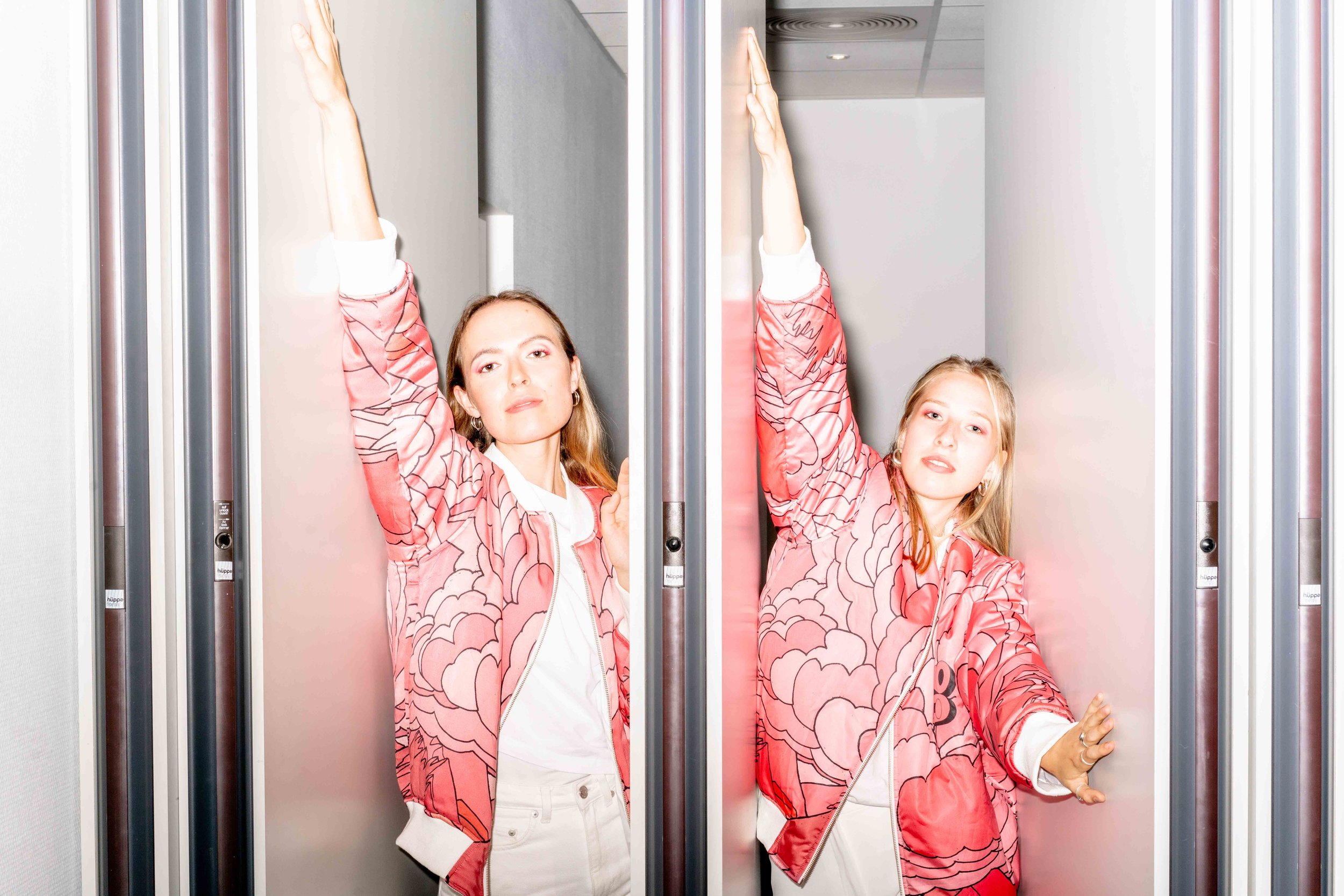 Philipp Deines LENZ FLARE 3FR-73 Kopie.jpg