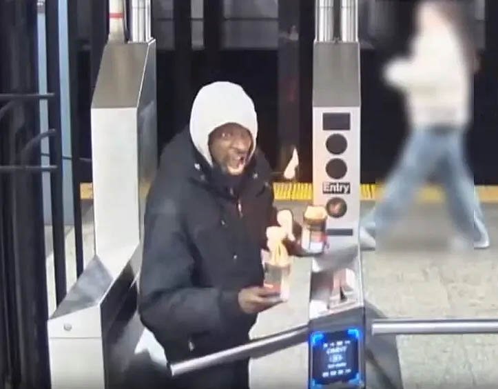 Fire Attack on the Subway!