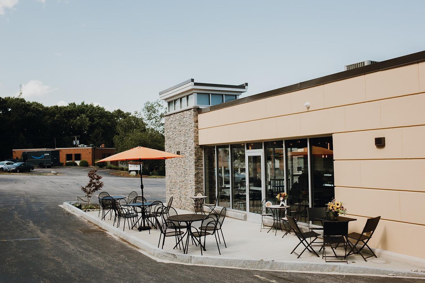 Soak up the sunshine &amp; vitamin D on our patio today until 5pm! 

#FundatiCoffee⁠ #FindYourFundati 
⁠

.⁠
#coffeeshop #coffeehouse #coffeegram #coffeelovers #rhodeisland #newengland #newenglandcoffee #rhodeislandcoffee #rifoodie #ricoffee #lincoln