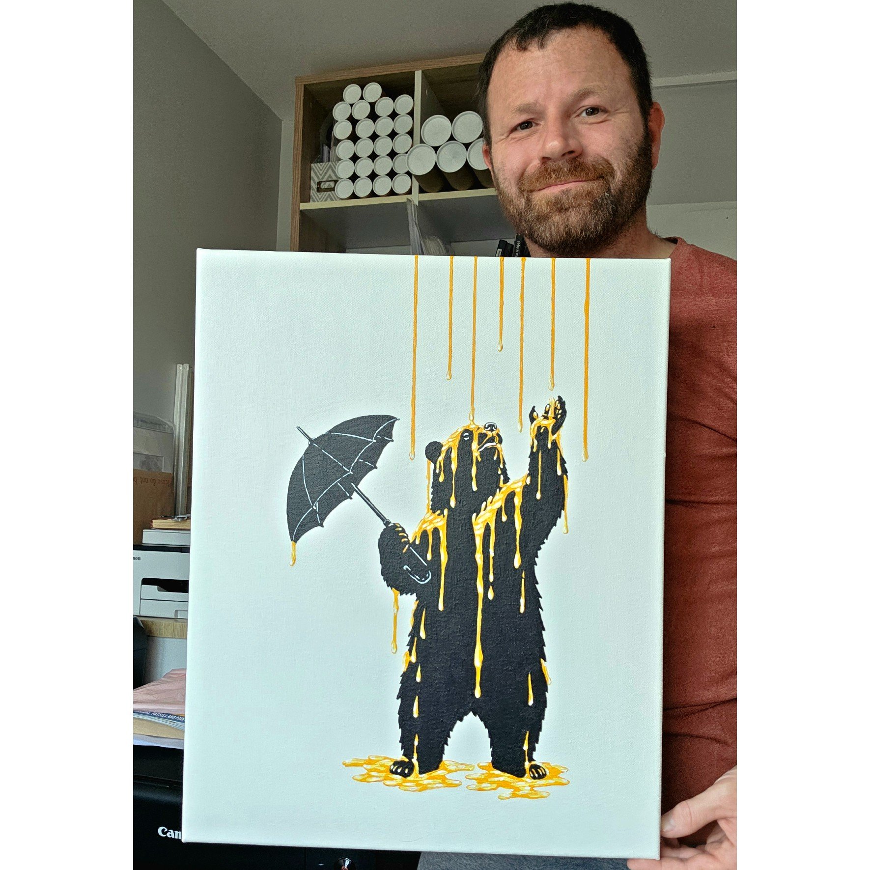 LeeBB Art Holding Singin in the Honey Artwork
