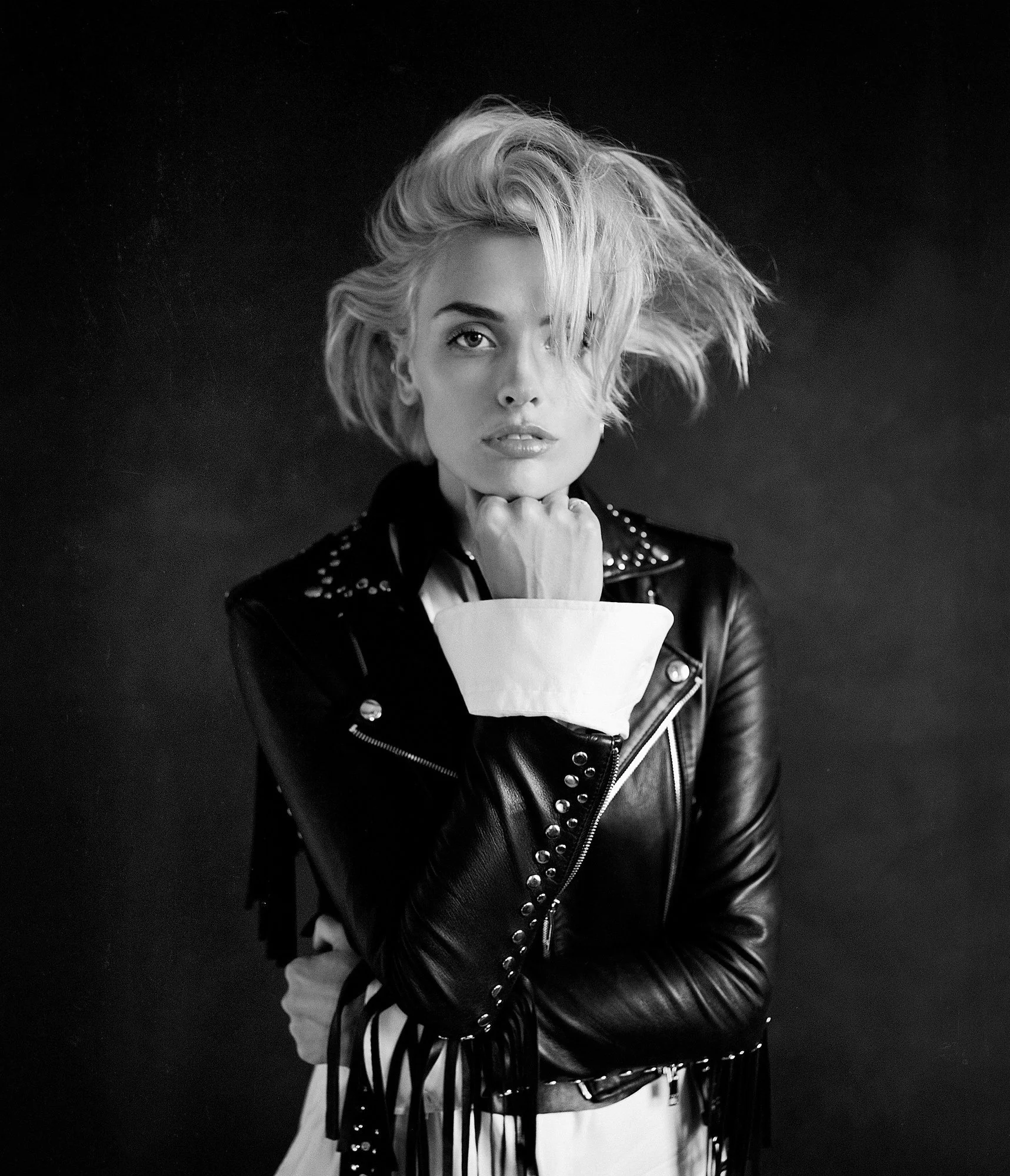 Harpers Bazaar - Young British Actors_2018_044 copy.jpg