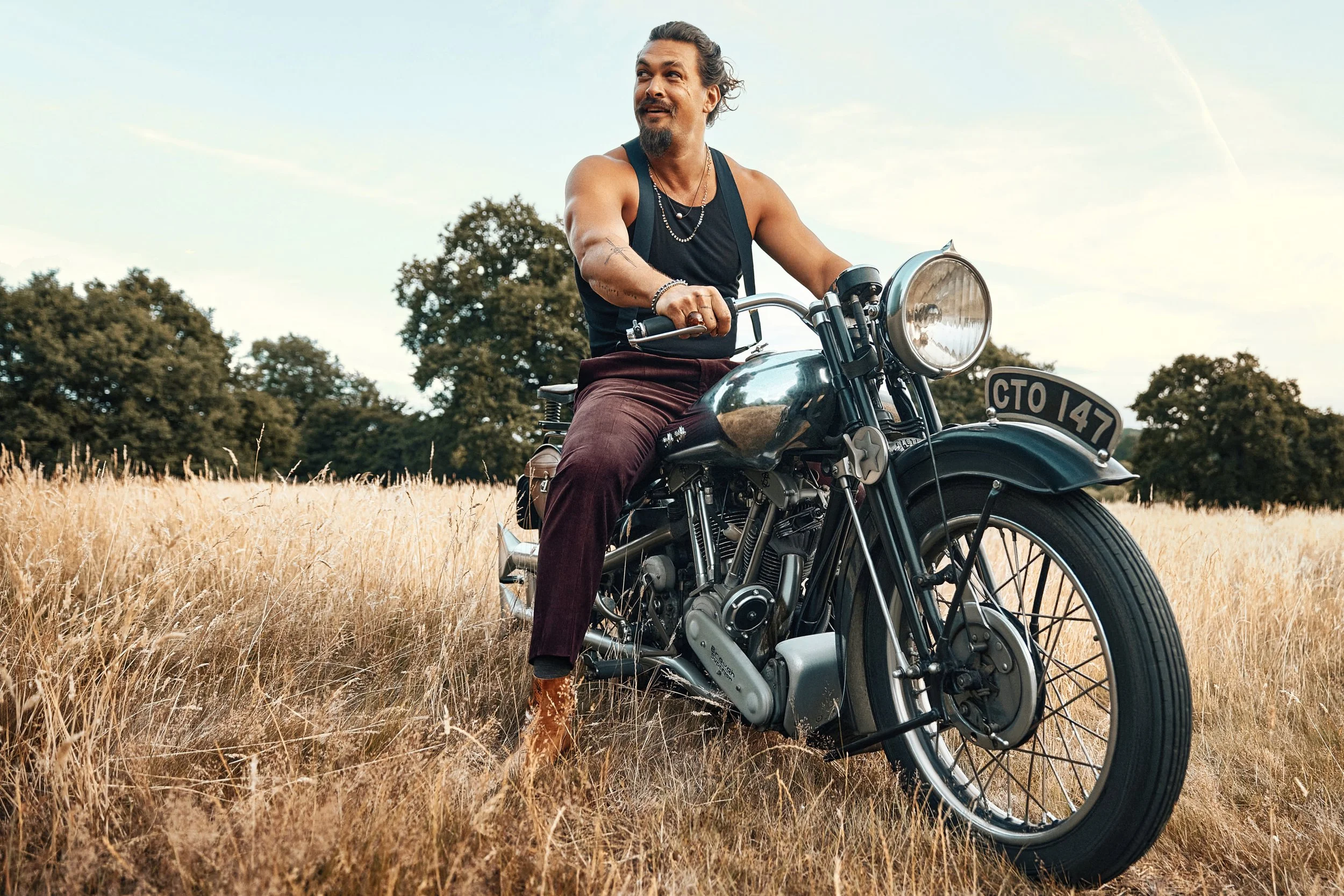 Jason_Momoa_GJ_027_R.jpg