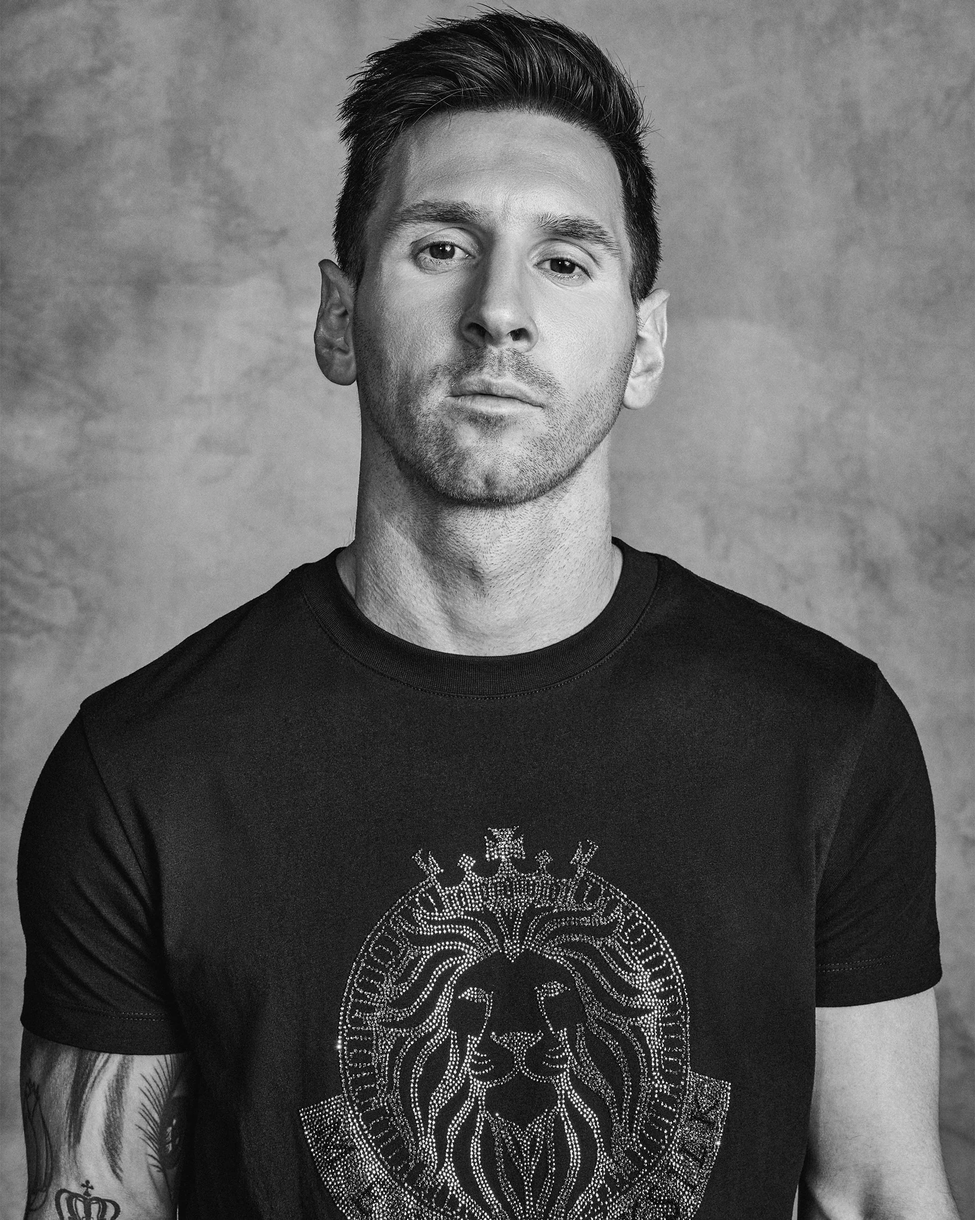 MESSI JOURNEY SET_SHOT-01-789 copy_BW copy_R.jpg