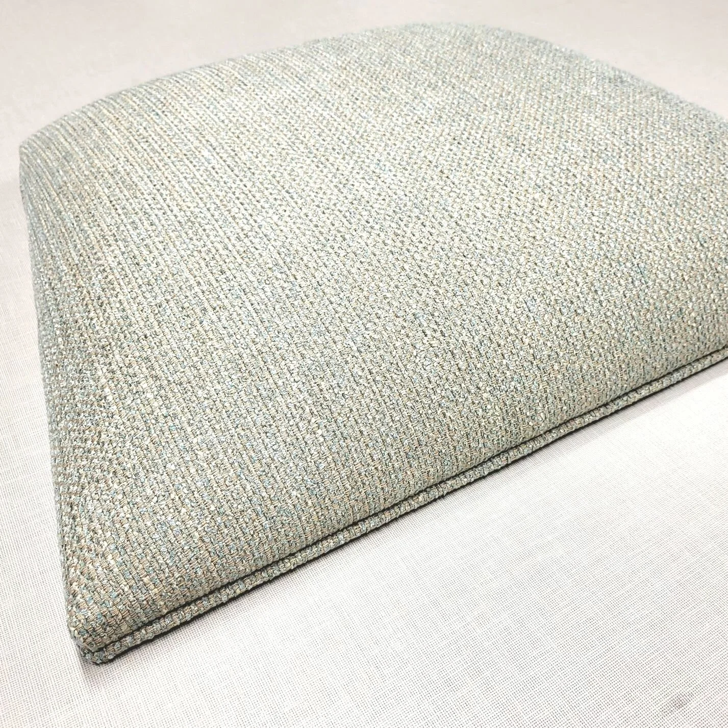 Those chair seats were in good condition, just a little outdated. 
Swipe to see before 📸 
.
#chairseatsrecovery
#upholsteryshop
#before and after 
#Toronto 
#mississauga 
#gta
#citychairsinc
#reupholstery