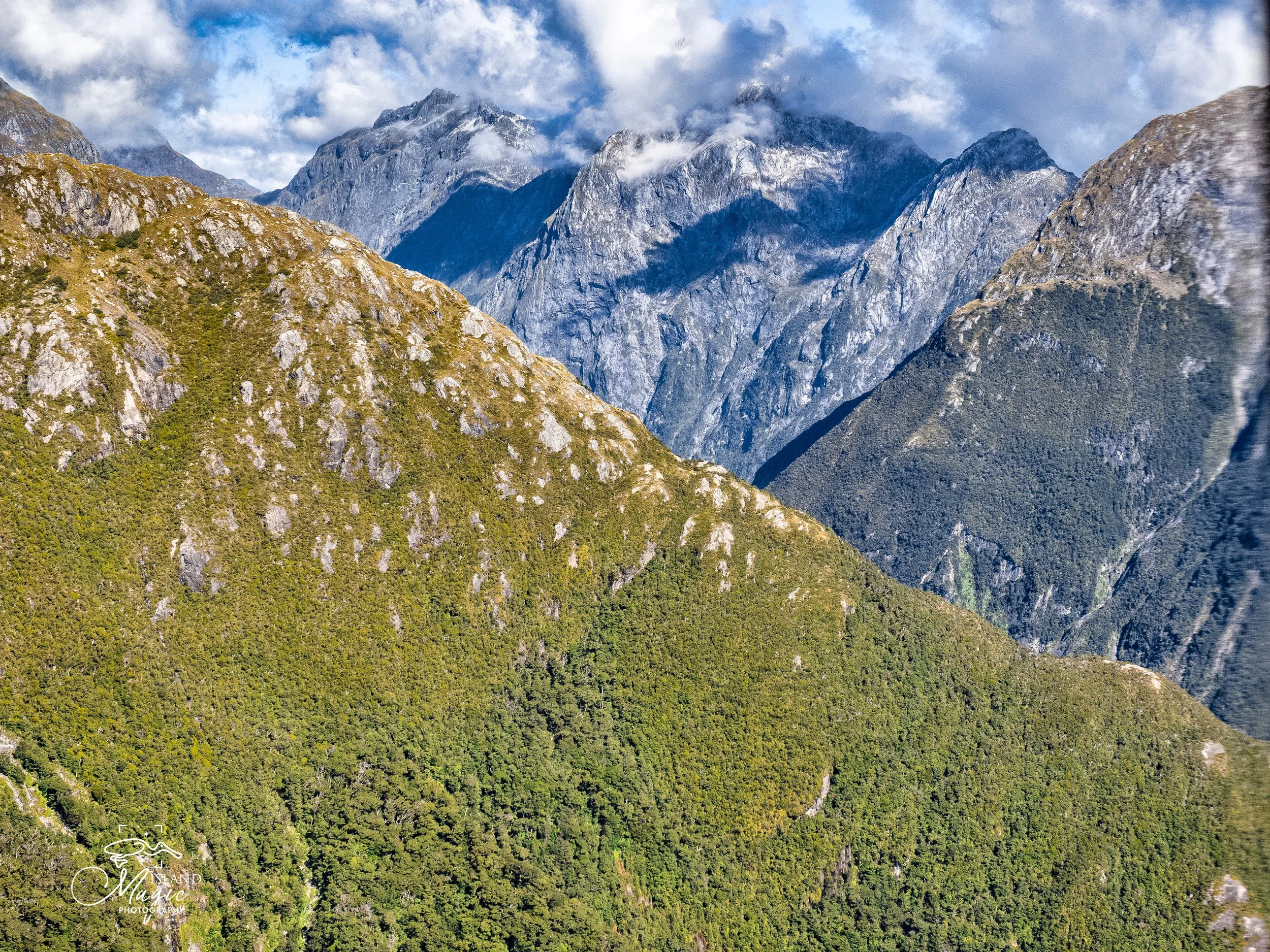 Flying over the Southern Alps 3220762-.jpg