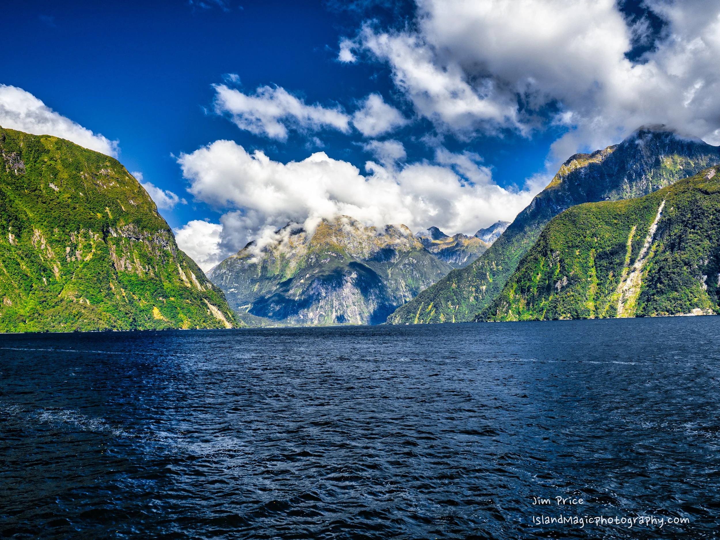 Milford Sound 3220663-.jpg