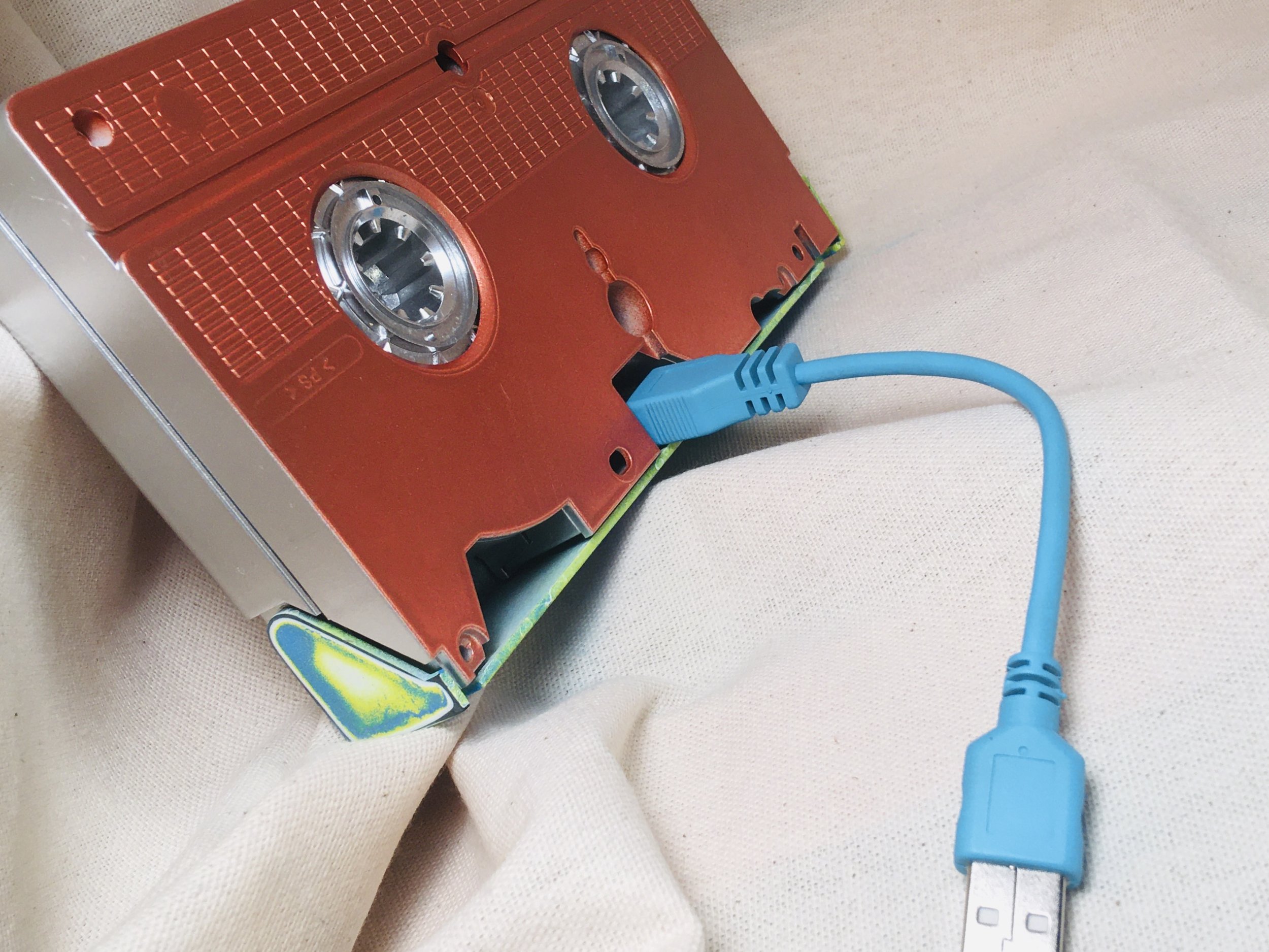 Copper_VHS_usb.jpeg