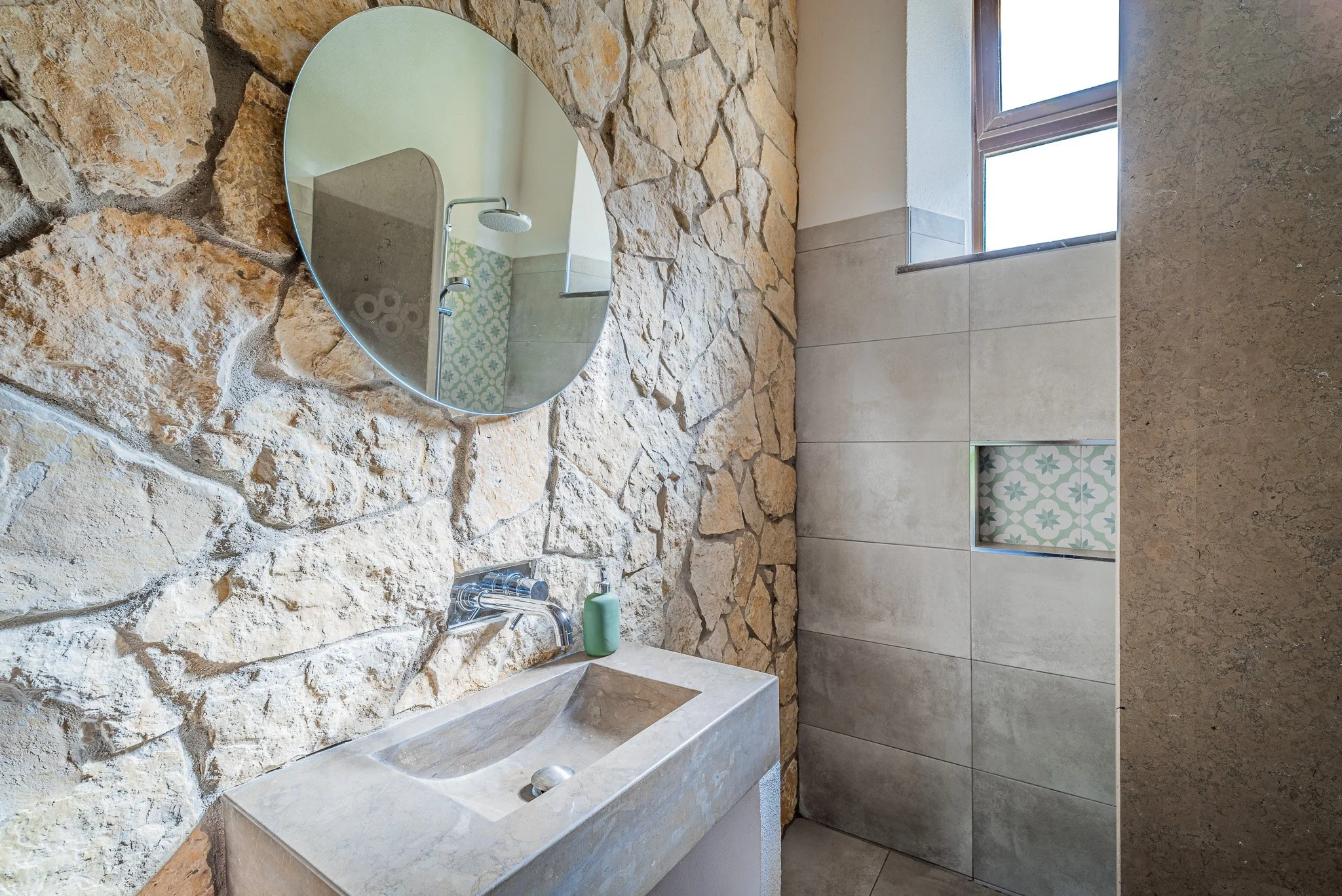 Casa ferrobo gemma bathroom