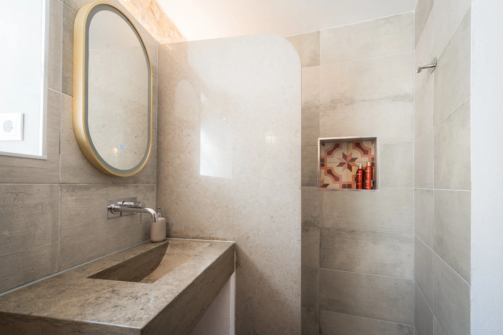 Villa bathroom 1.jpg