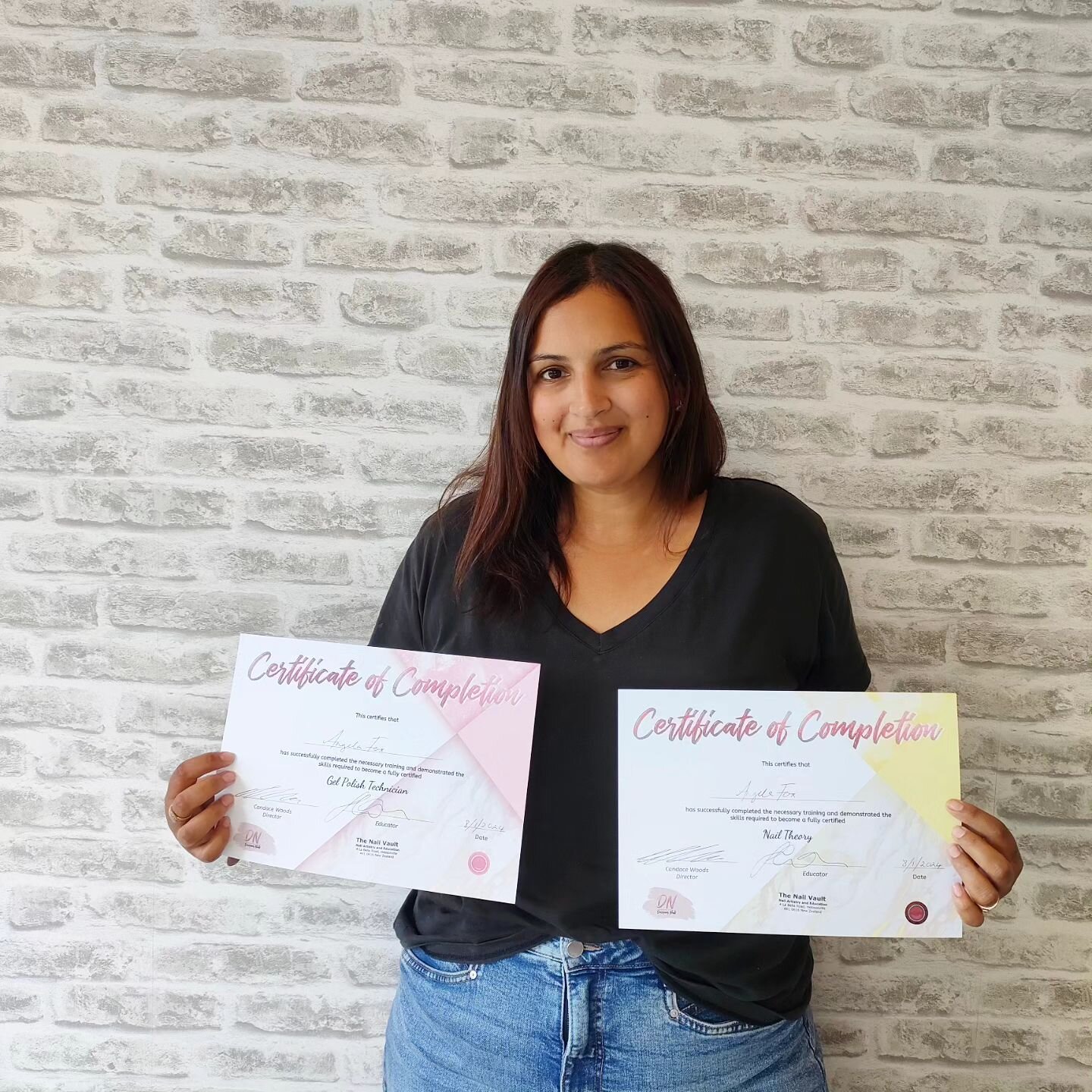 Congratulations Ange! 🎉 Ange graduated from Nail Tech Summer School this week with her @designer_nails_distribution certificates in Nail Theory and Gel Polish Application 🥳💅🏼

There's still 2 spots left in Nail Tech Summer School THIS FRIDAY! Joi