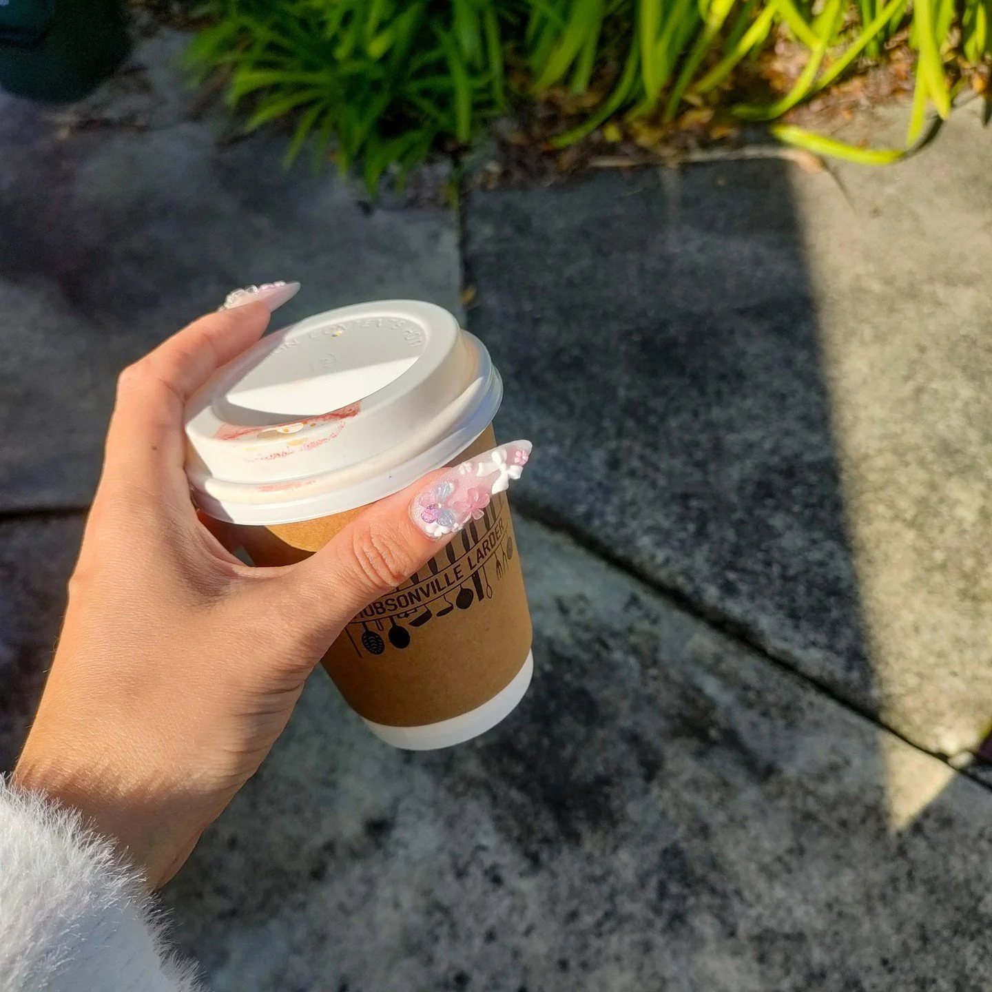 guys I'm not sponsored by @hobsonville_larder or anything they're just the best coffee in Hobsonville and they always give my girl marshmallows and sometimes compliment our outfits ok so i gotta⁠
⁠
☕️⁠
.⁠
.⁠
.⁠
#aucklandmustdo #loveauckland #mysecret