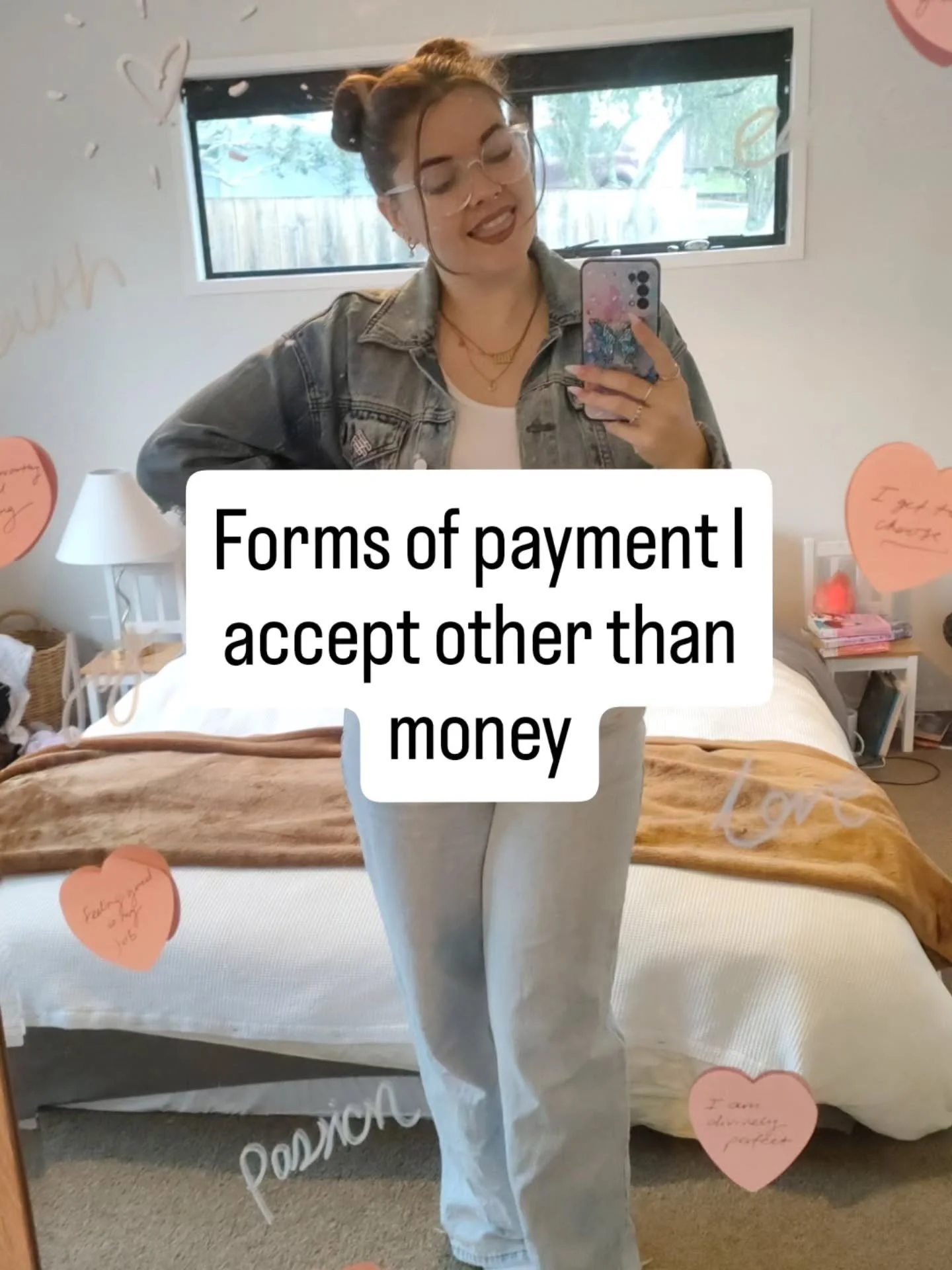 Big fan of this trend 🤌🏼

Don't get me wrong these are still at our discretion and I'm very particular about my contras, but it's so fun being in a service industry with the ability to do this 😌

We've all heard of a classic beautician swap, but a