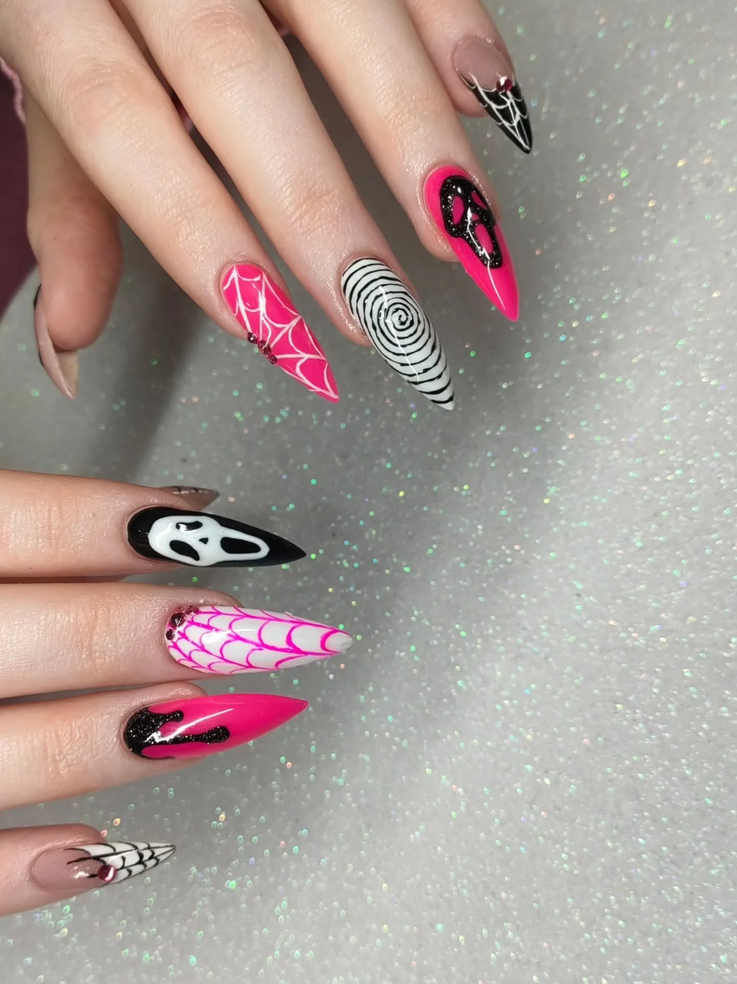 SPOOKY BUT MAKE IT #PINK 💖💀

📍 Auckland

#nailvibes #nailart #nailtech #nznails #aucklandnails #spookynails #spookyszn #halloween #halloweennails #nzbeauty #aucklandbeauty #loveauckland #longnails #stilettonails #aucklandsalon #nzsalon #pinknails?