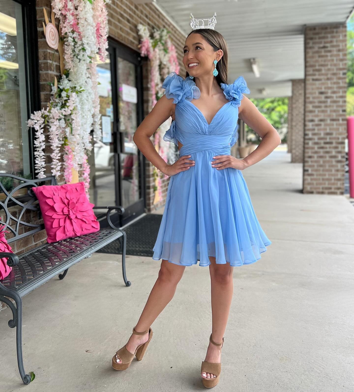 If summer was a dress!!! 💙 We are in love with this new @jovanifashions cocktail!!! Shop in store now!!! #AATRNC 

#aatrnc #aatr #dresses #dress #fayettevillenc #northcarolina #raleigh #charlotte #durham #prom #wilmington #concord #southcarolina #dr