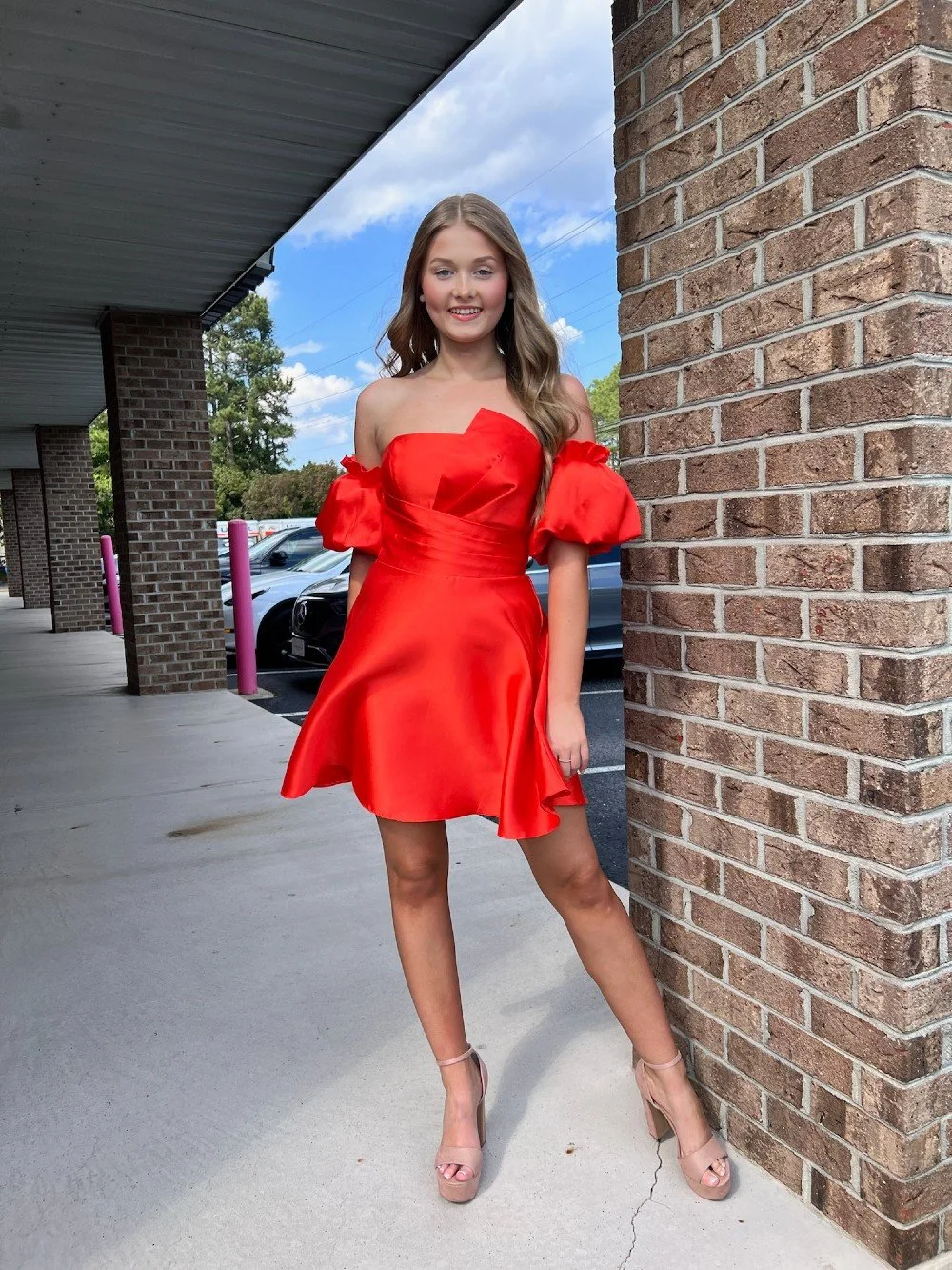 When the dress is as bold as your confidence l✨ 

#aatrnc #agirltoremember #cocktaildress #homecomingdress #hocodress #shortdress #dressboutique #dressshop #redhot #maincharactervibes #pageantgirl #pageantqueen #pageantlife #FayettevilleNC #wilmingto