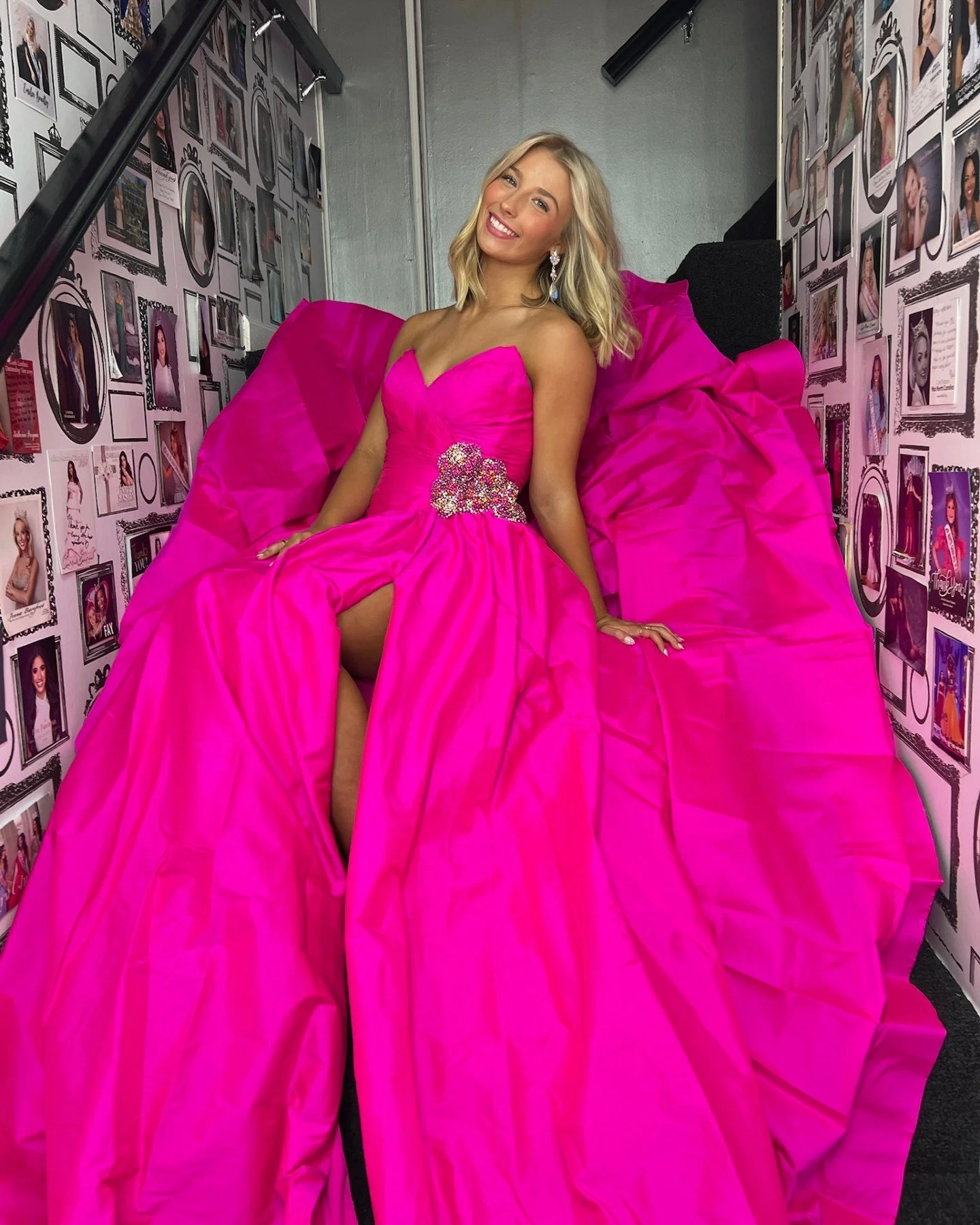 She&rsquo;s radiant. Confident. Unapologetically pink. 💗

This look turns every step into a statement &mdash; the kind of gown that says &ldquo;I&rsquo;m here to shine.&rdquo; ✨

#OnWednesdaysWeWearPink #AGirlToRemember #AATRNC #PageantQueen #Pagean