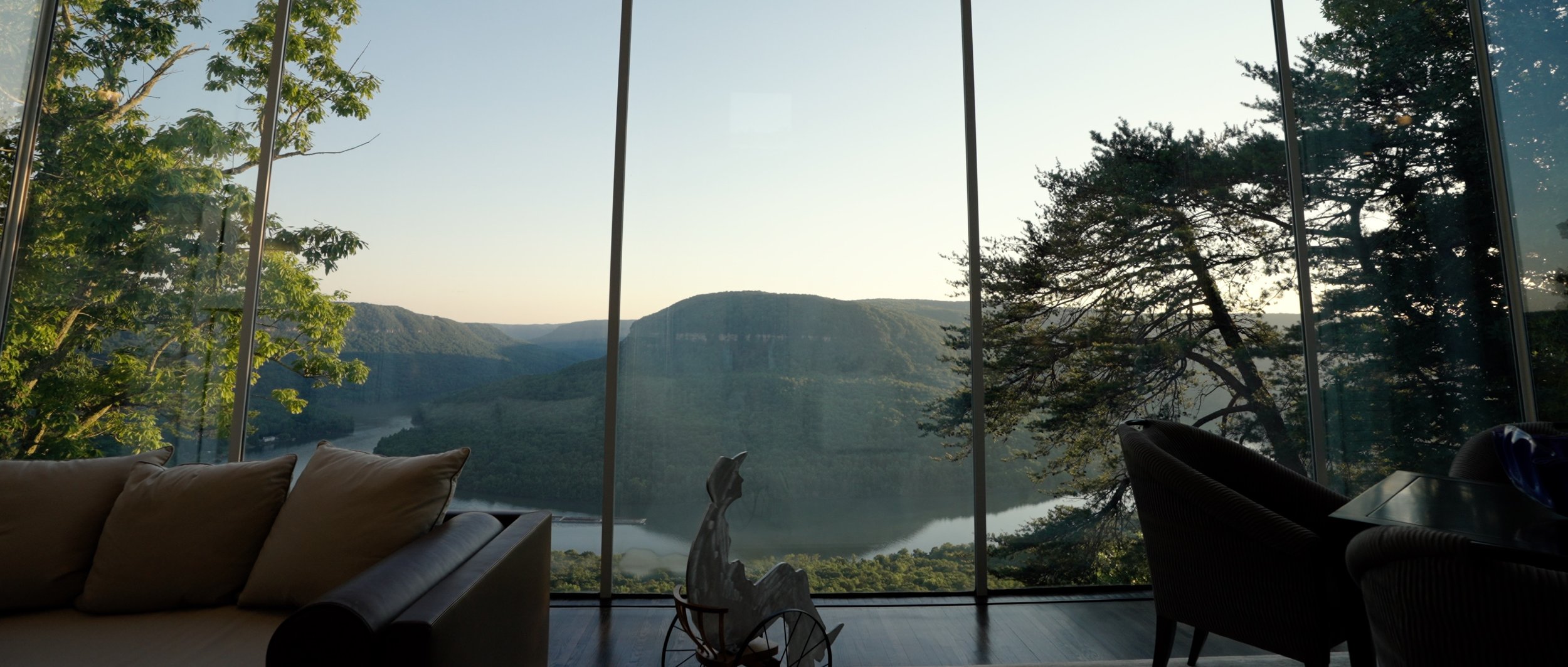 Mills Residence Screen Grab 24.jpg