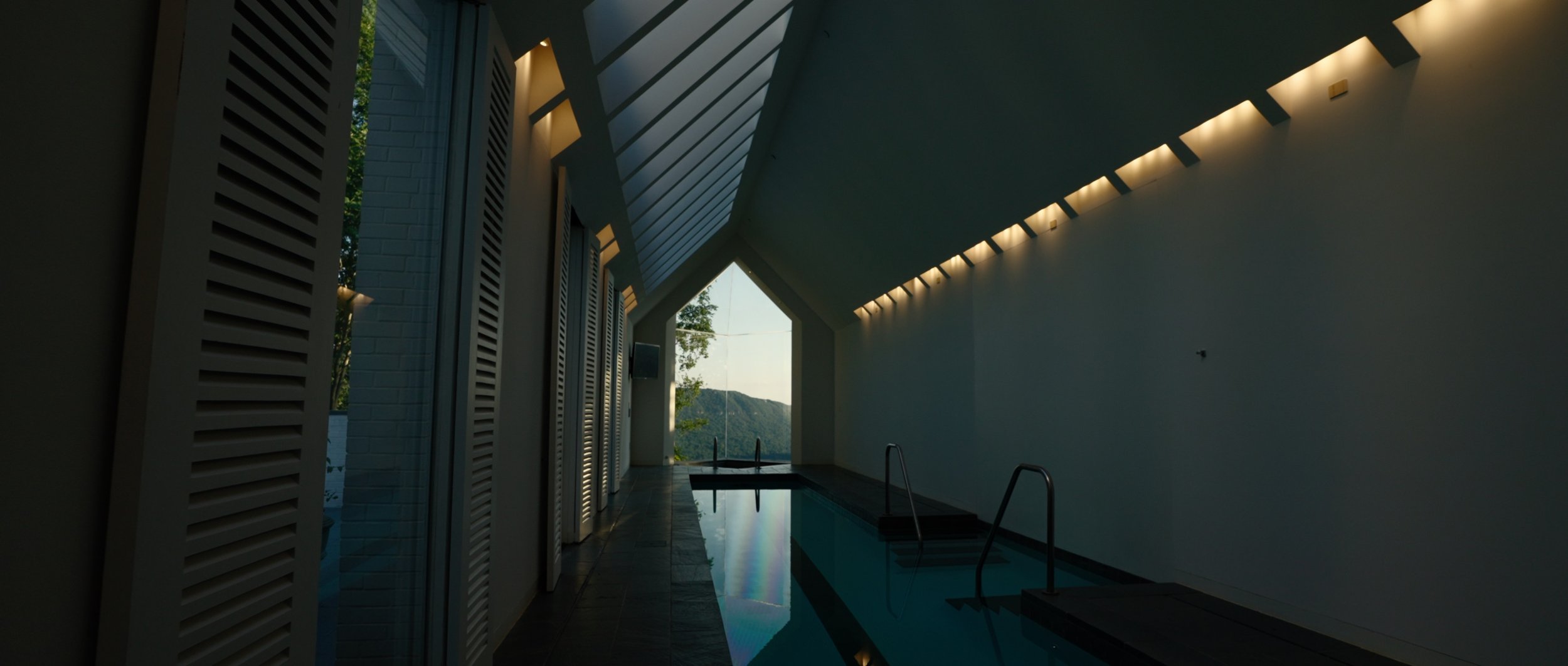 Mills Residence Screen Grab 27.jpg