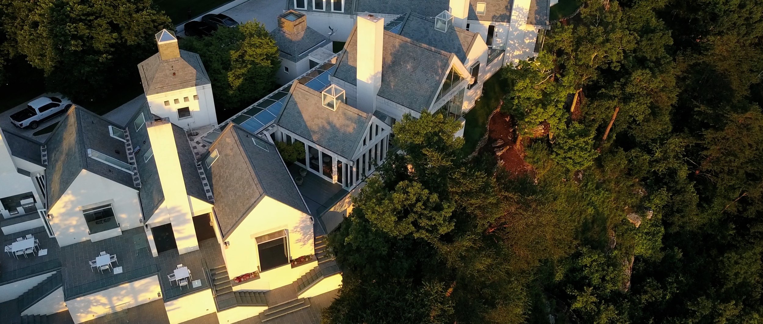 Mills Residence Screen Grab 16.jpg