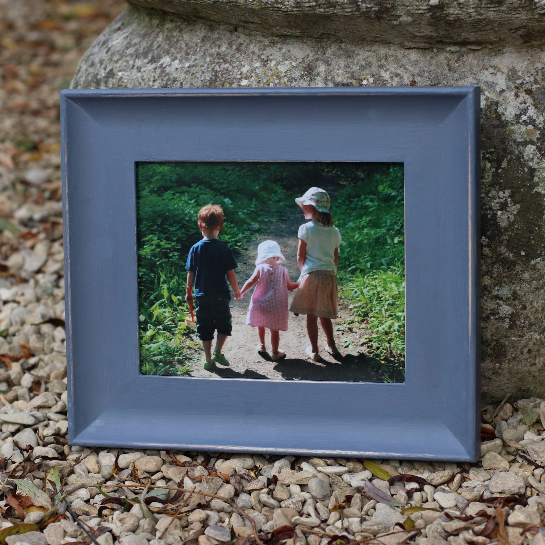 violet photo frame