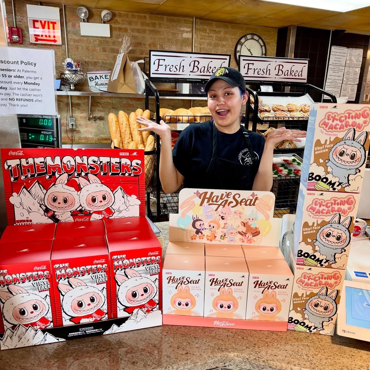 Labubu Fans, We’ve Got New Boxes!
Now in stock at Palermo Bakery:
• 3 Exciting Macaron Blind Boxes
• 1 Full case of Coca-Cola Labubus
• 1 Full Case of Have a Seat series
Each blind box is sealed and full of surprise! Whethe