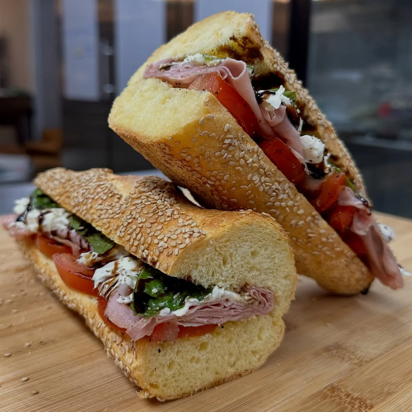 Available - Saturday, 8/2 - ONLY!
✨The Mama Mortadella Sandwich✨
An artisanal semolina baguette with thinly sliced mortadella & prosciutto cotto, fresh sliced tomato, fresh mozzarella, fresh basil, olive oil, salt, pepper & balsamic glaze!