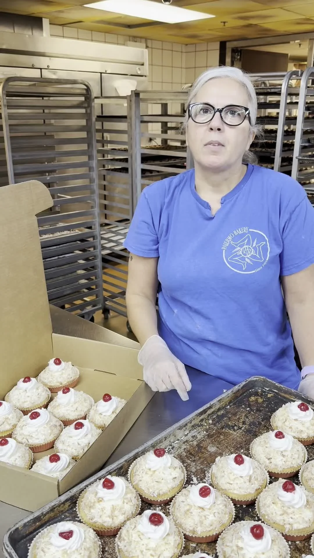 She’s tried everything — so if she says these are the best, you know they’re GOOD.
Which one would you try first? 👀👇
#palermobakery #chicagobakery #italianbakery #pastrylover #norridgeil
📍Palermo Bakery – 7312 W Irving Pa