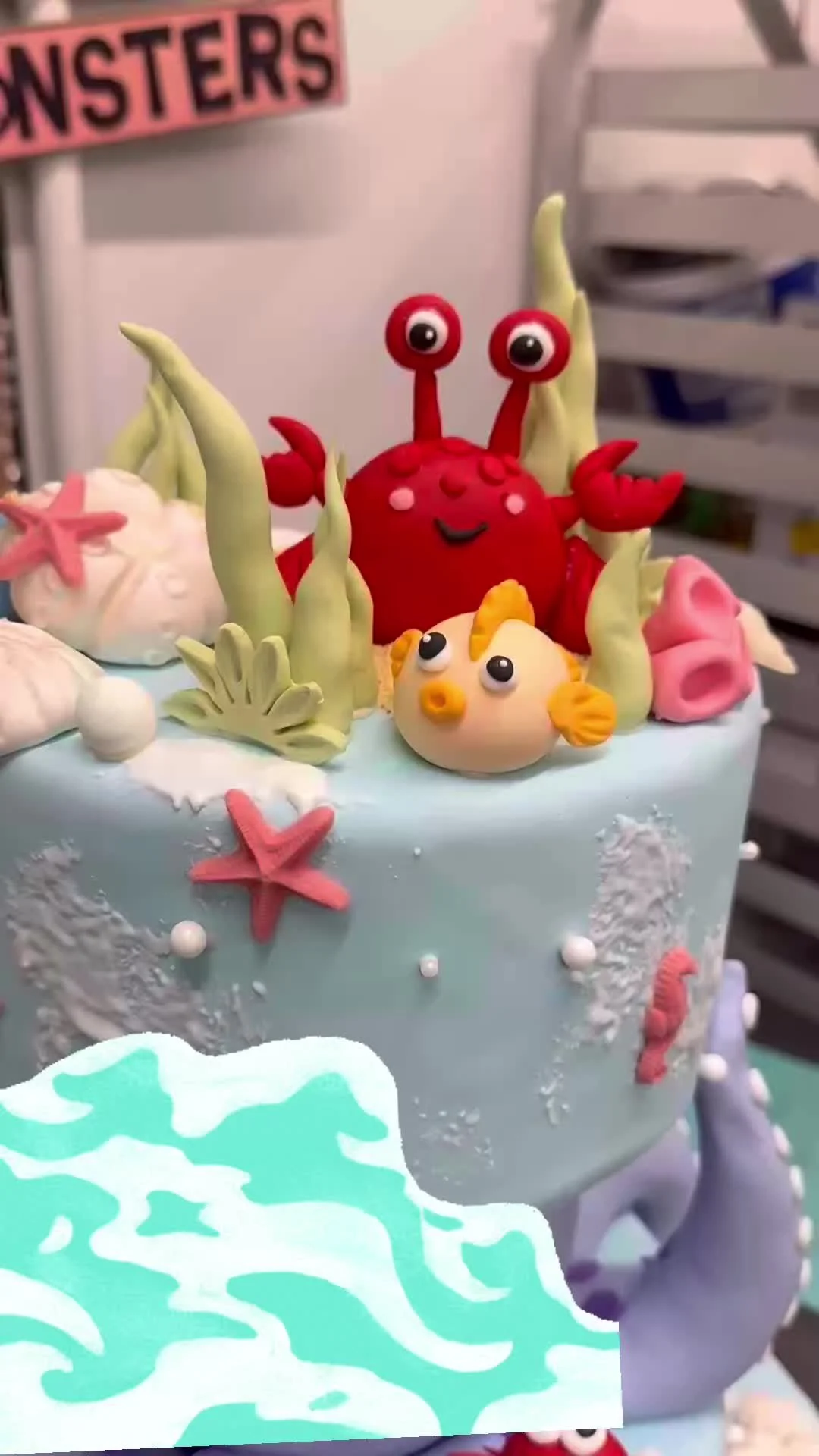 🎶 “Under the sea… life is the sweetest it can be!” 💙🐠
Our custom ocean-themed cake is making a splash — complete with a friendly octopus, happy crabs, and sugar-sea magic! Perfect for birthdays, beach parties, or anyone w