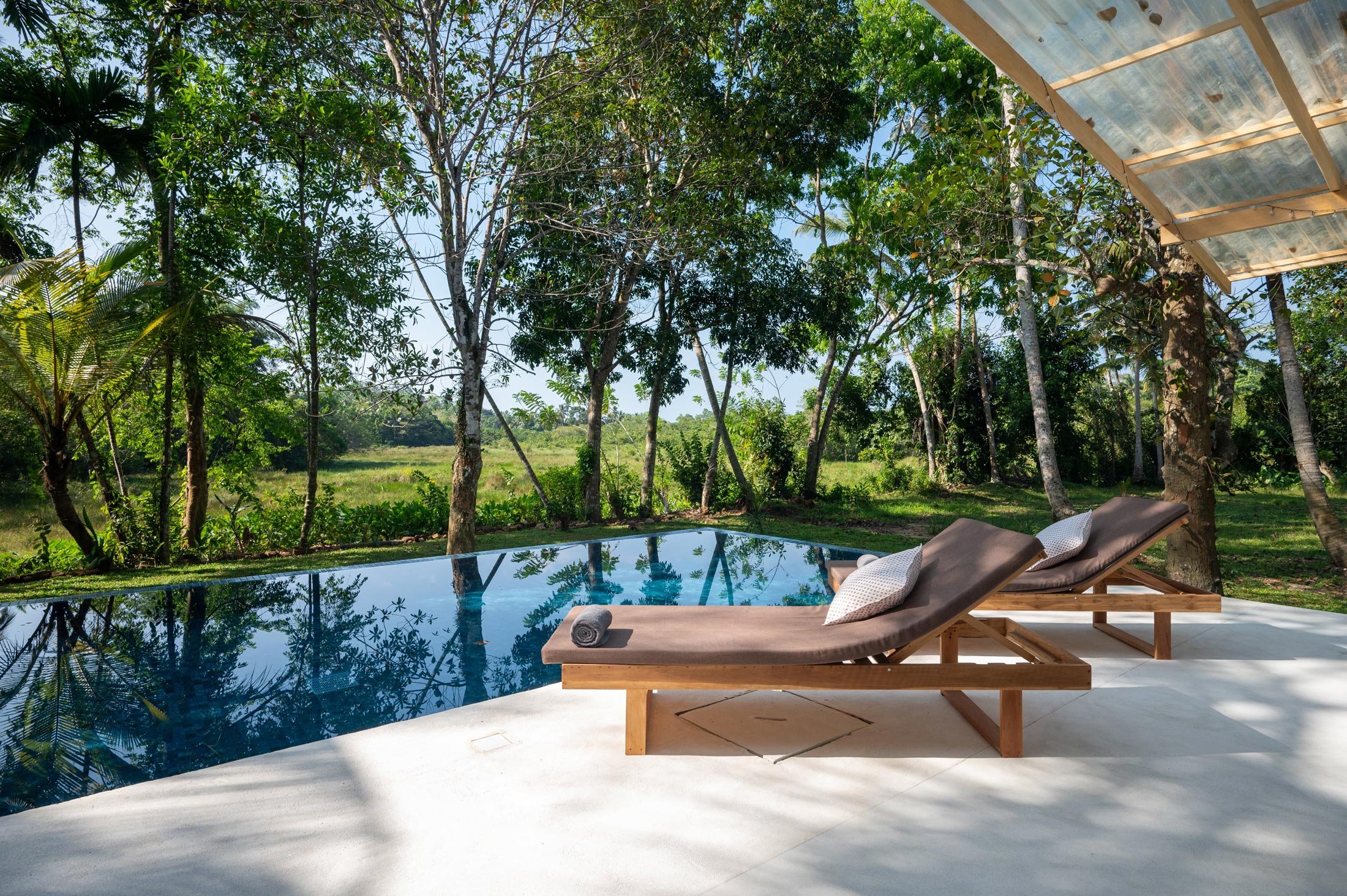 Soul House Ahangama Sri Lanka relax by the pool