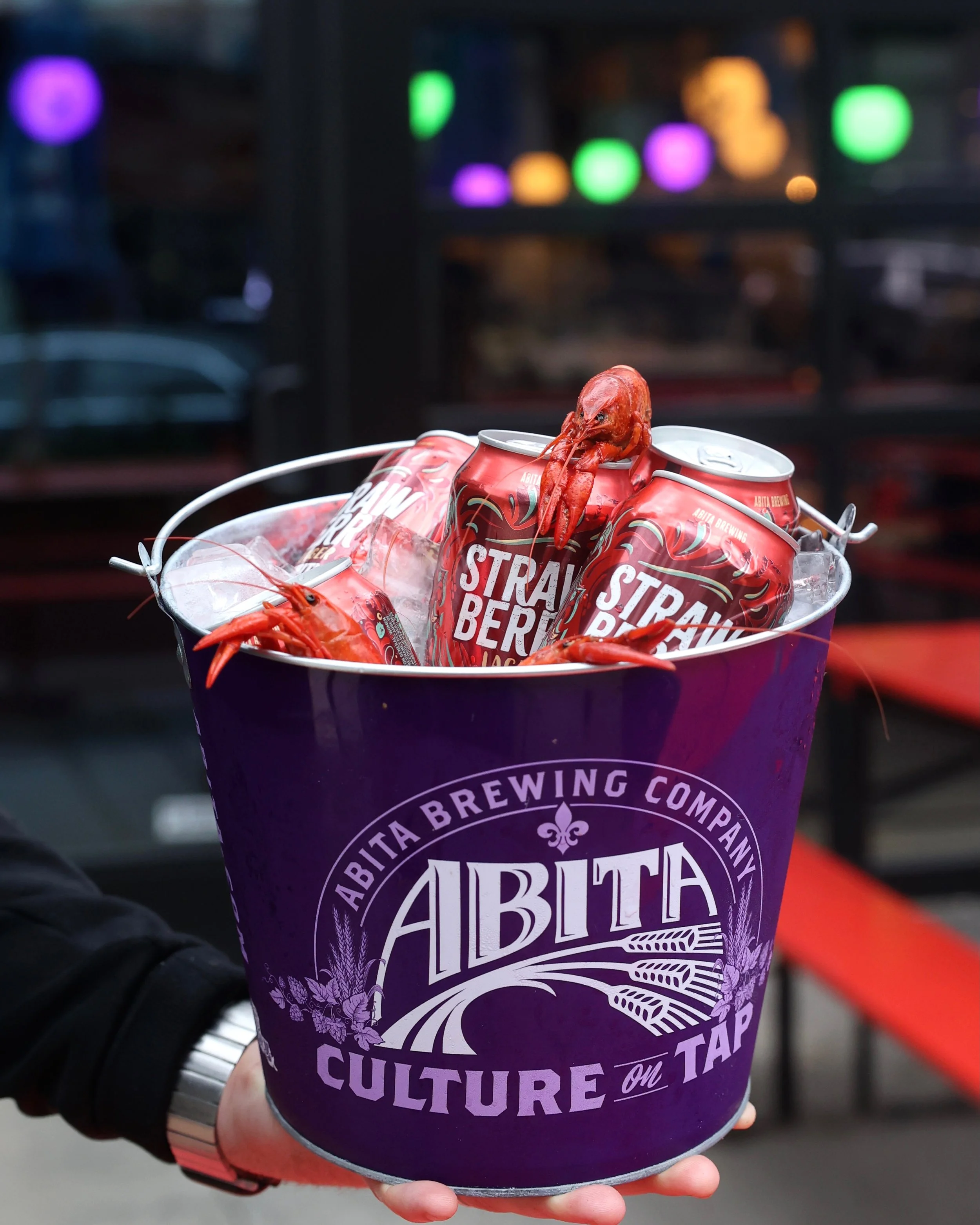 beer and crawfish.JPG